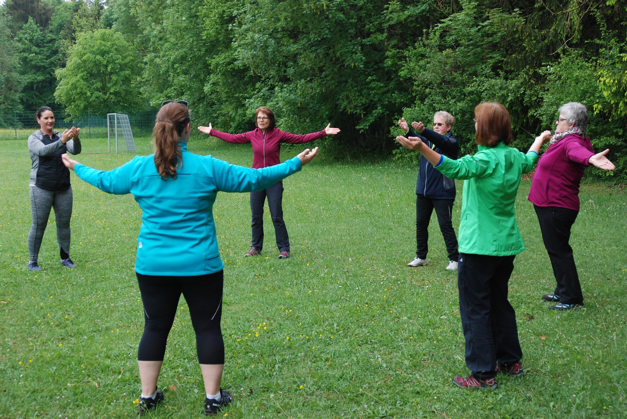Beim Fitnesskurs galt schlechtes Wetter nicht als Ausrede. Foto: Marketingagentur Tenambergen