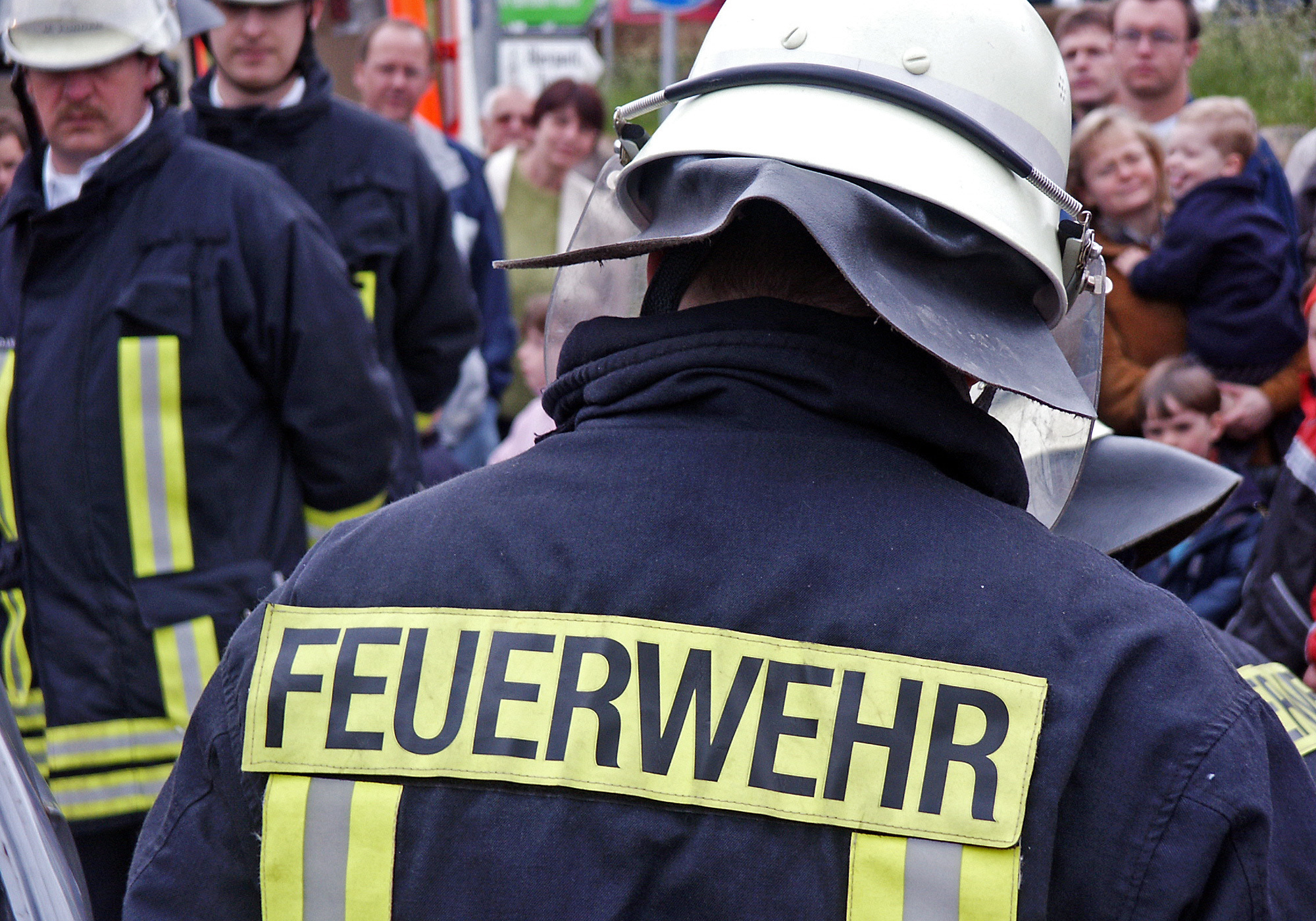 Symbolbild. In einem Augsburger Studentenwohnheim ist ein Feuer ausgebrochen. Foto: magicpen / pixelio.de