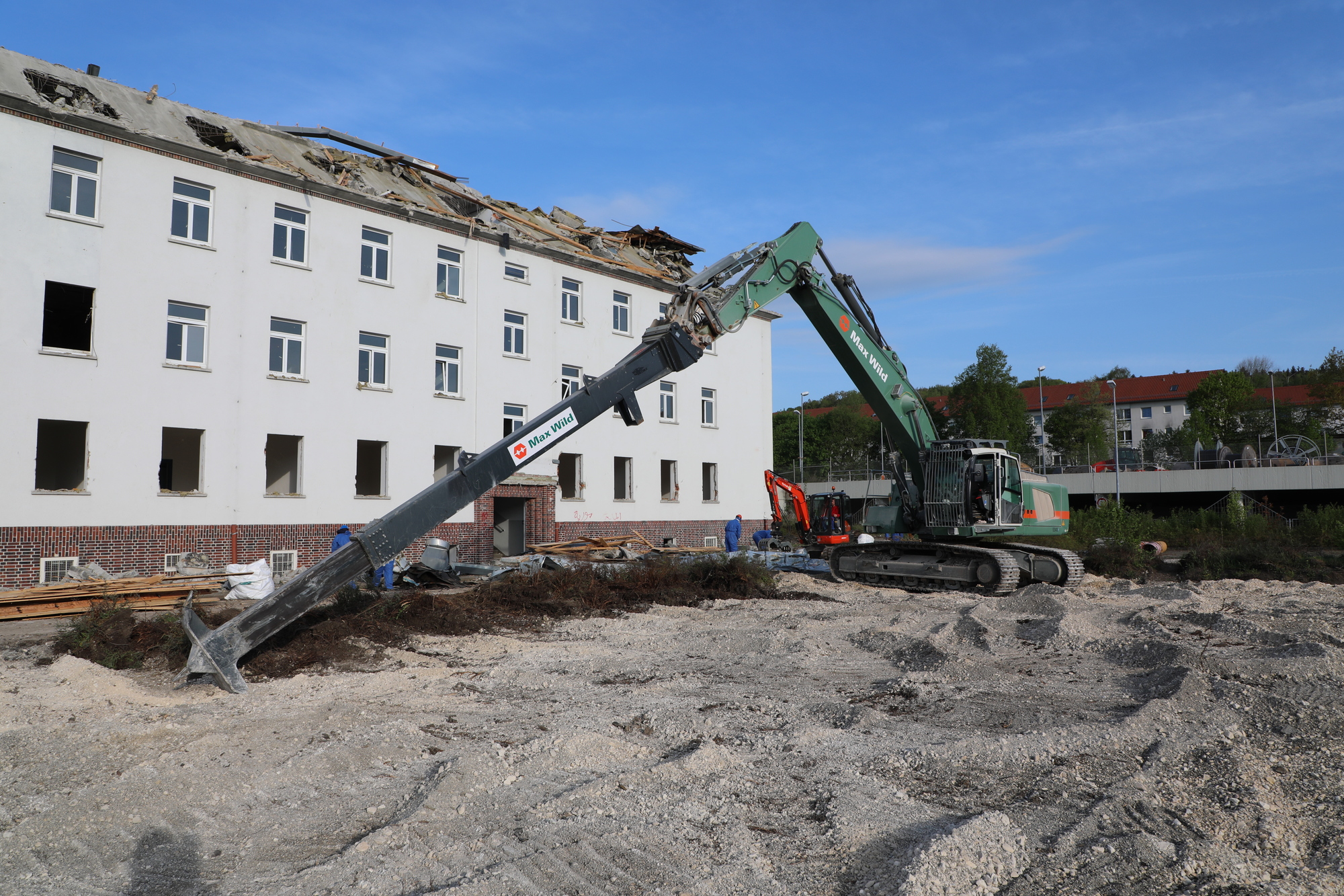 Der Gebäudekomplex bestand aus 14 Gebäuden inklusive Straßen und Parkflächen. Foto: Max Wild GmbH