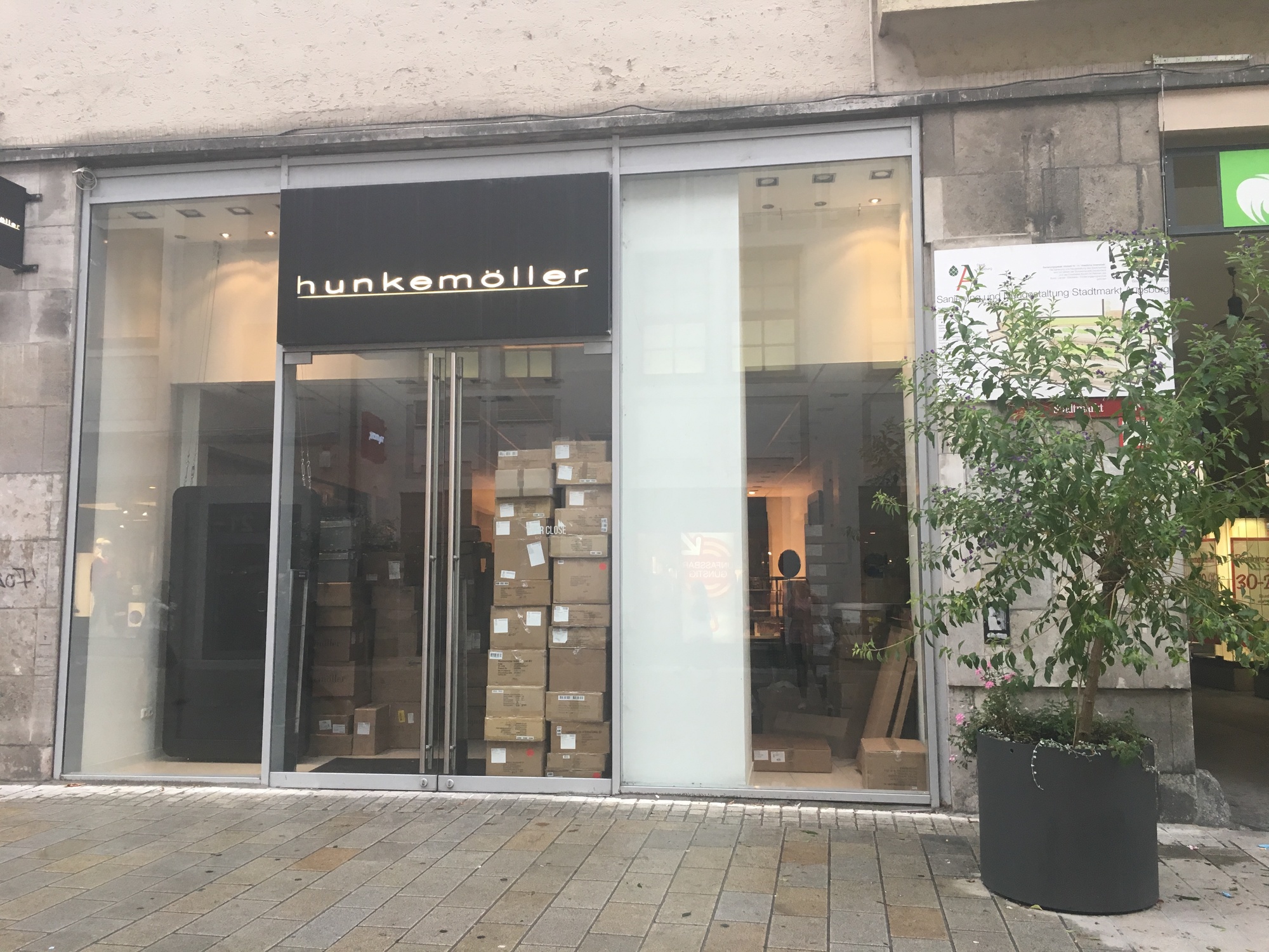 Die Hunkemöller-Filiale in der Annastraße steht bereits leer. Foto: B4B WIRTSCHAFTSLEBEN SCHWABEN