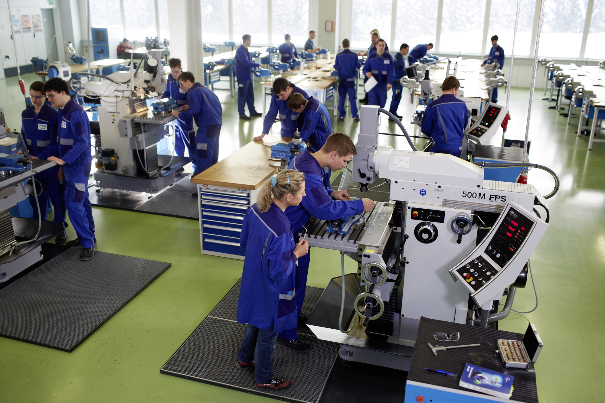 Die Lehrwerkstatt der Liebherr-Aerospace GmbH in Lindenberg. Foto: Liebherr-Aerospace
