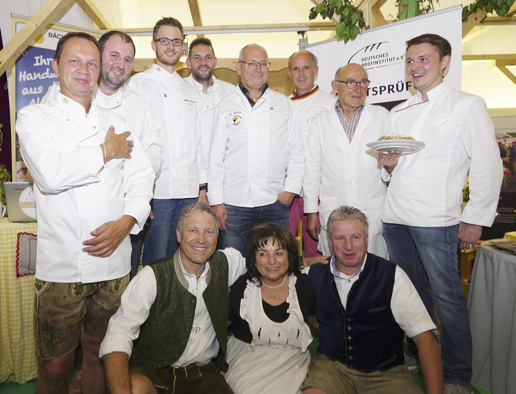 Die Brotprüfung der Bäckerinnung Allgäu. Foto: prb/Manfred Brückner