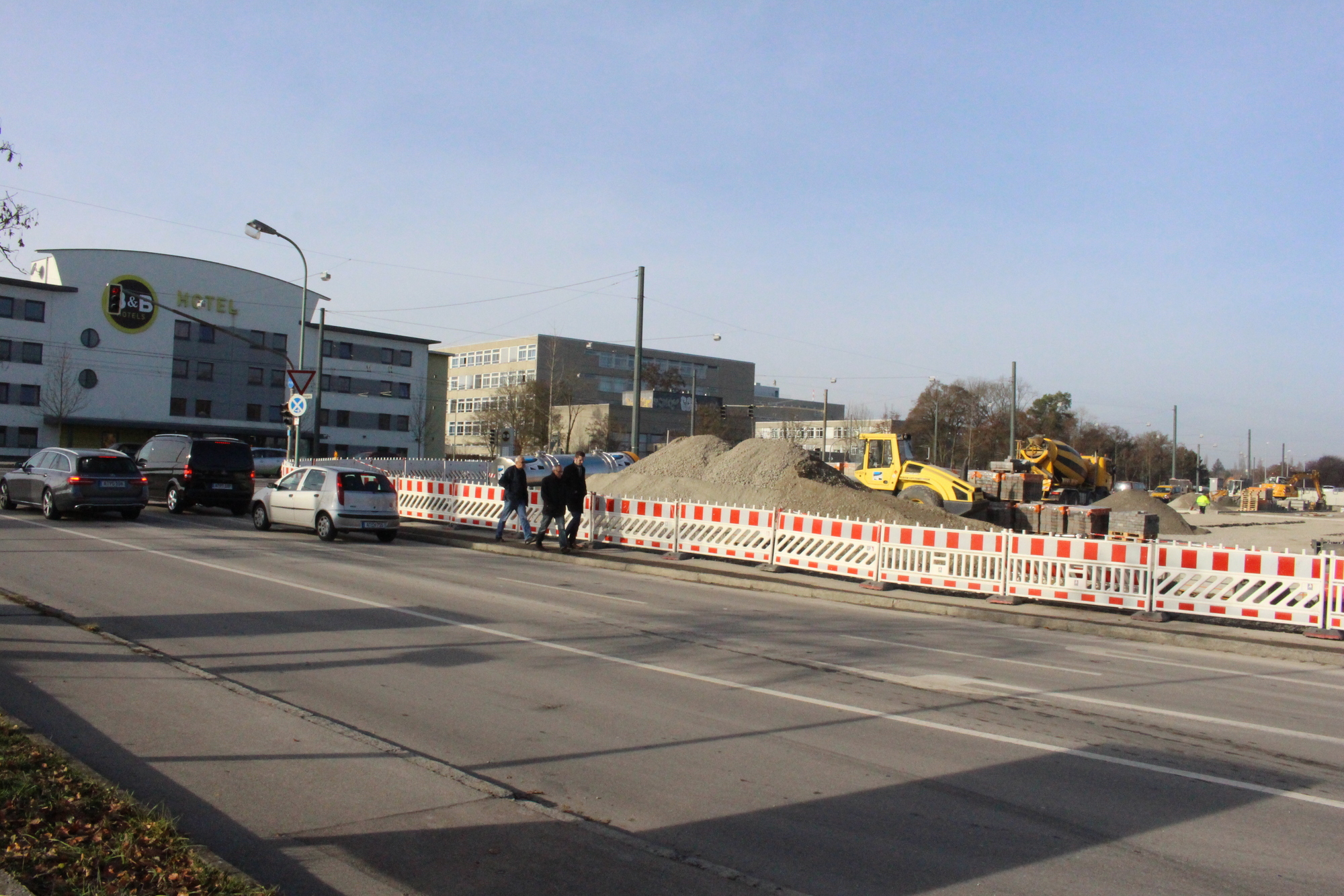 Dort stand bis vor kurzem noch die alte Niederlassung. Foto: Iris Zeilnhofer/B4B WIRTSCHAFTSLEBEN SCHWABEN