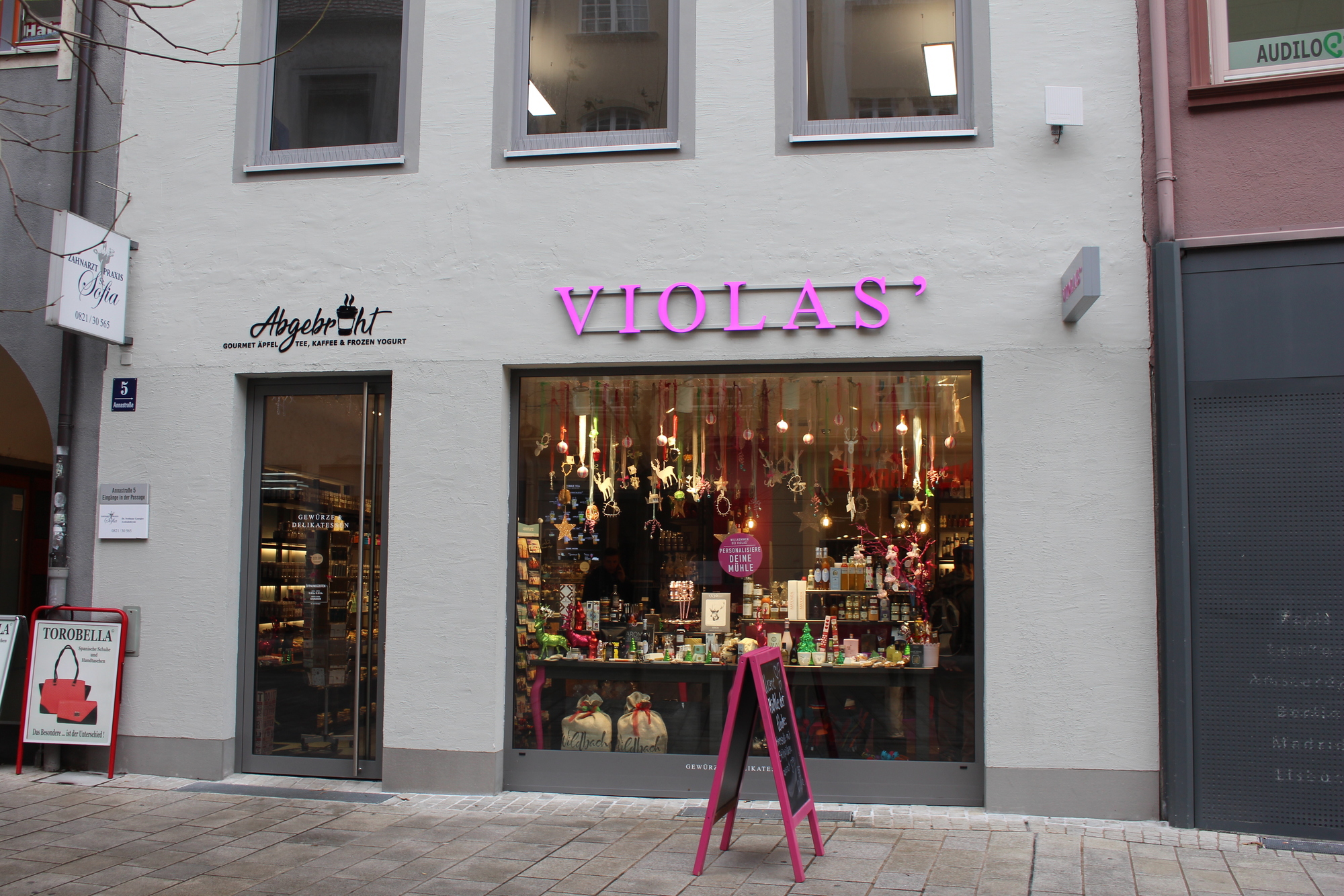 Das Violas' in der Annastraße bietet Gewürze und Delikatessen.