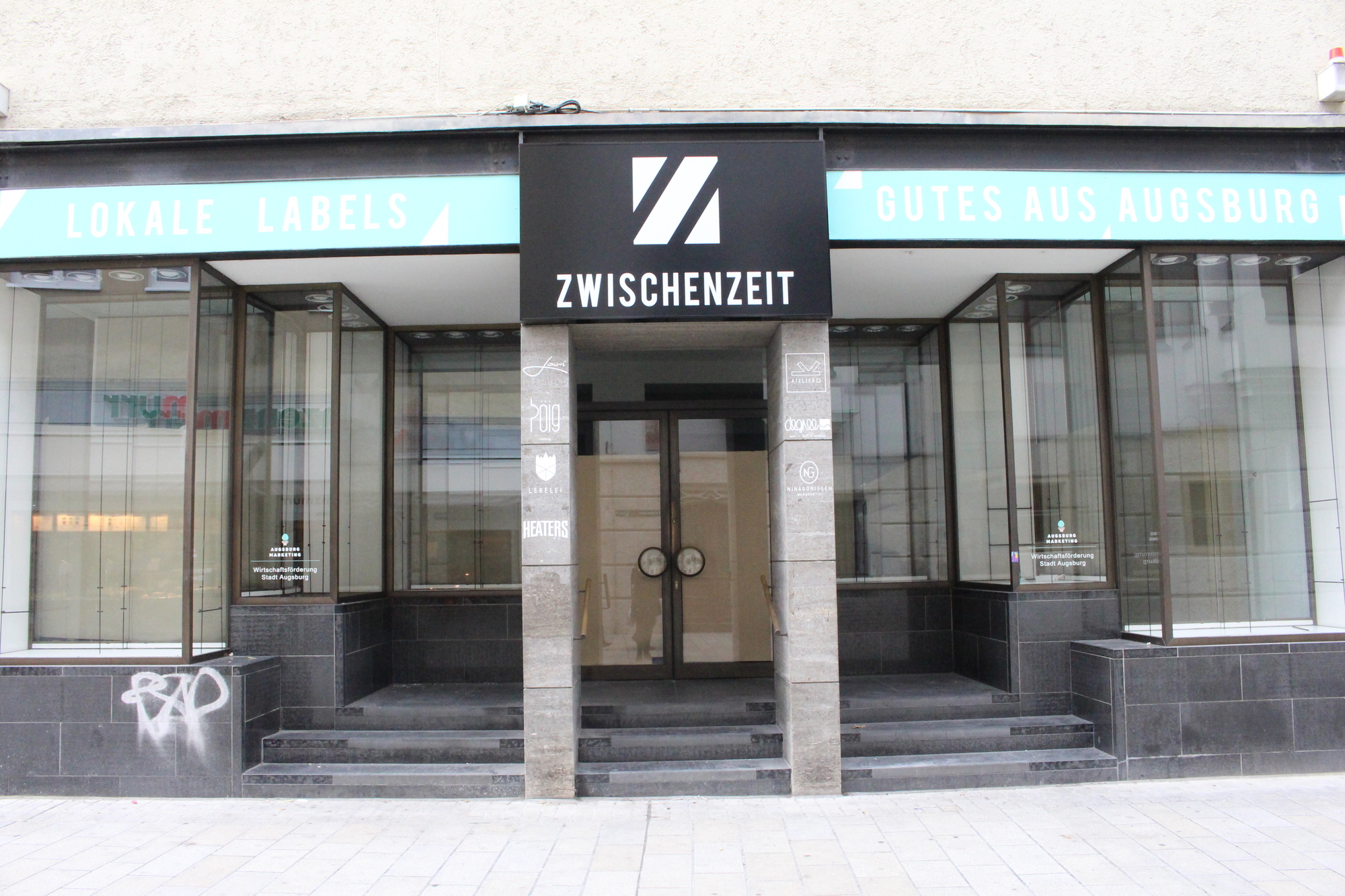 Unter „Zwischenzeit“ haben sich sieben junge Unternehmer aus Augsburger und der Region zusammengeschlossen. Foto: Angelina Märkl/B4B WIRTSCHAFTSLEBEN SCHWABEN