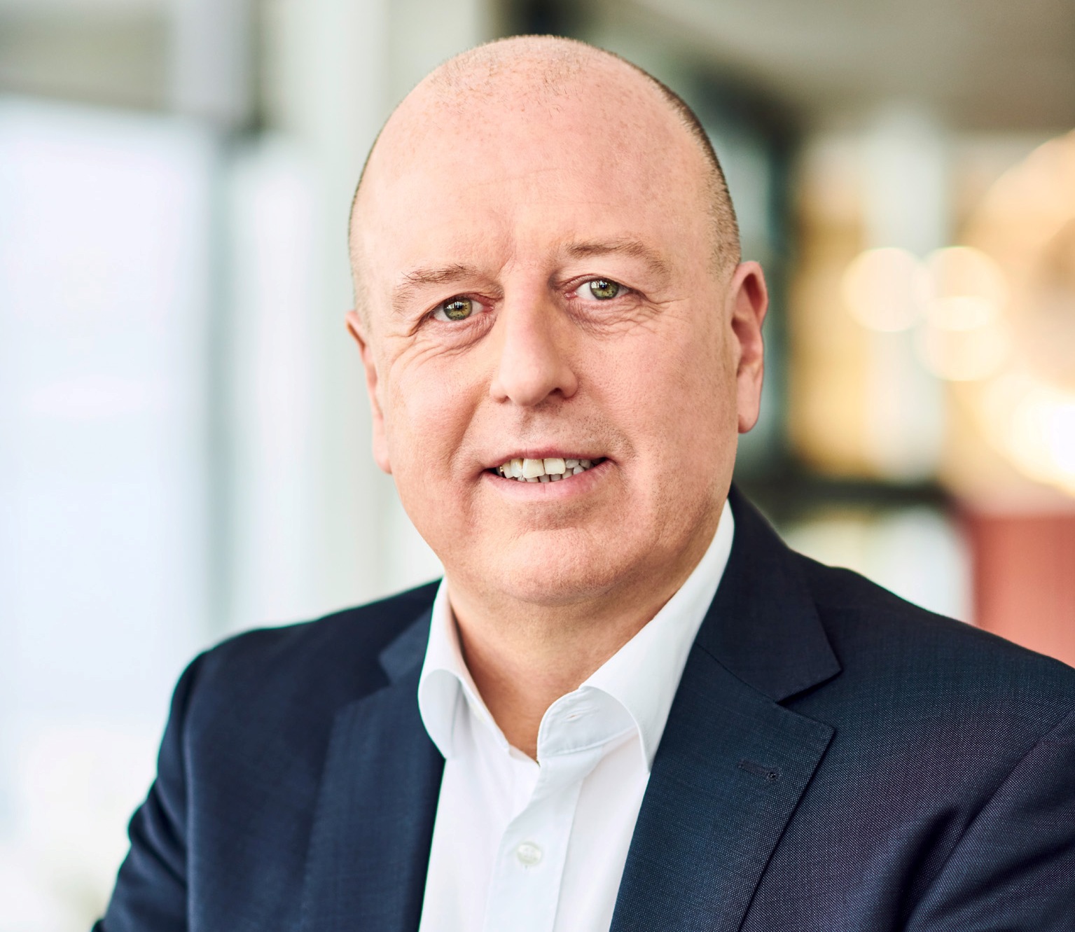 Martin Brandt, CEO der Erwin Hymer Group, freut sich über den Abschluss des Verkaufs. Foto: Erwin Hymer Group