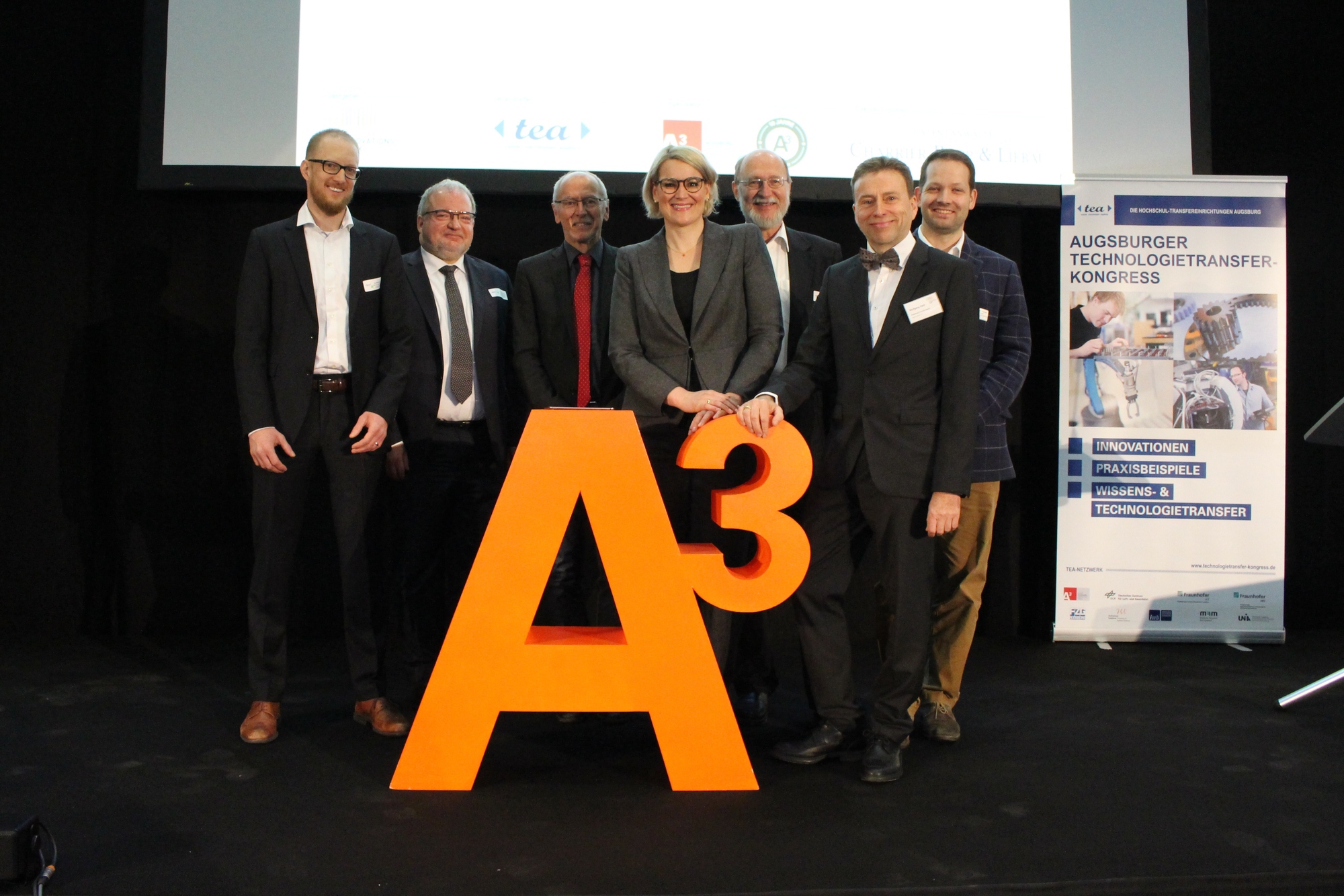 Die Referenten des Vormittags beim 8. Augsburger Technologietransfer-Kongress. Foto: Iris Zeilnhofer/B4B WIRTSCHAFTSLEBEN SCHWABEN