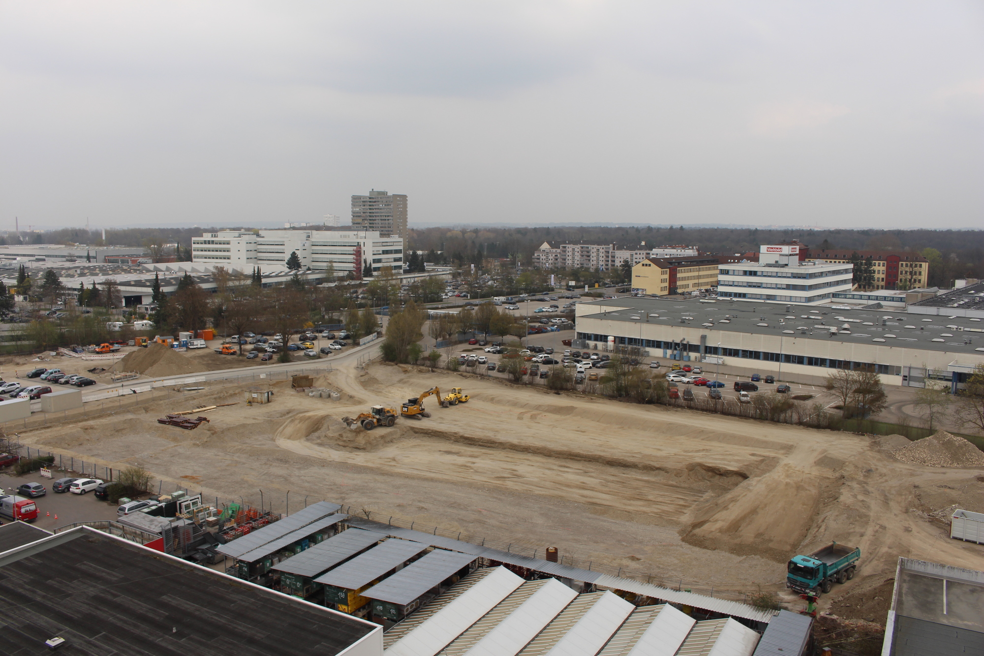Hier enstehen in den nächsten Jahren sieben Gebäude. Foto: Michael Ermark/B4B WIRTSCHAFTSLEBEN SCHWABEN