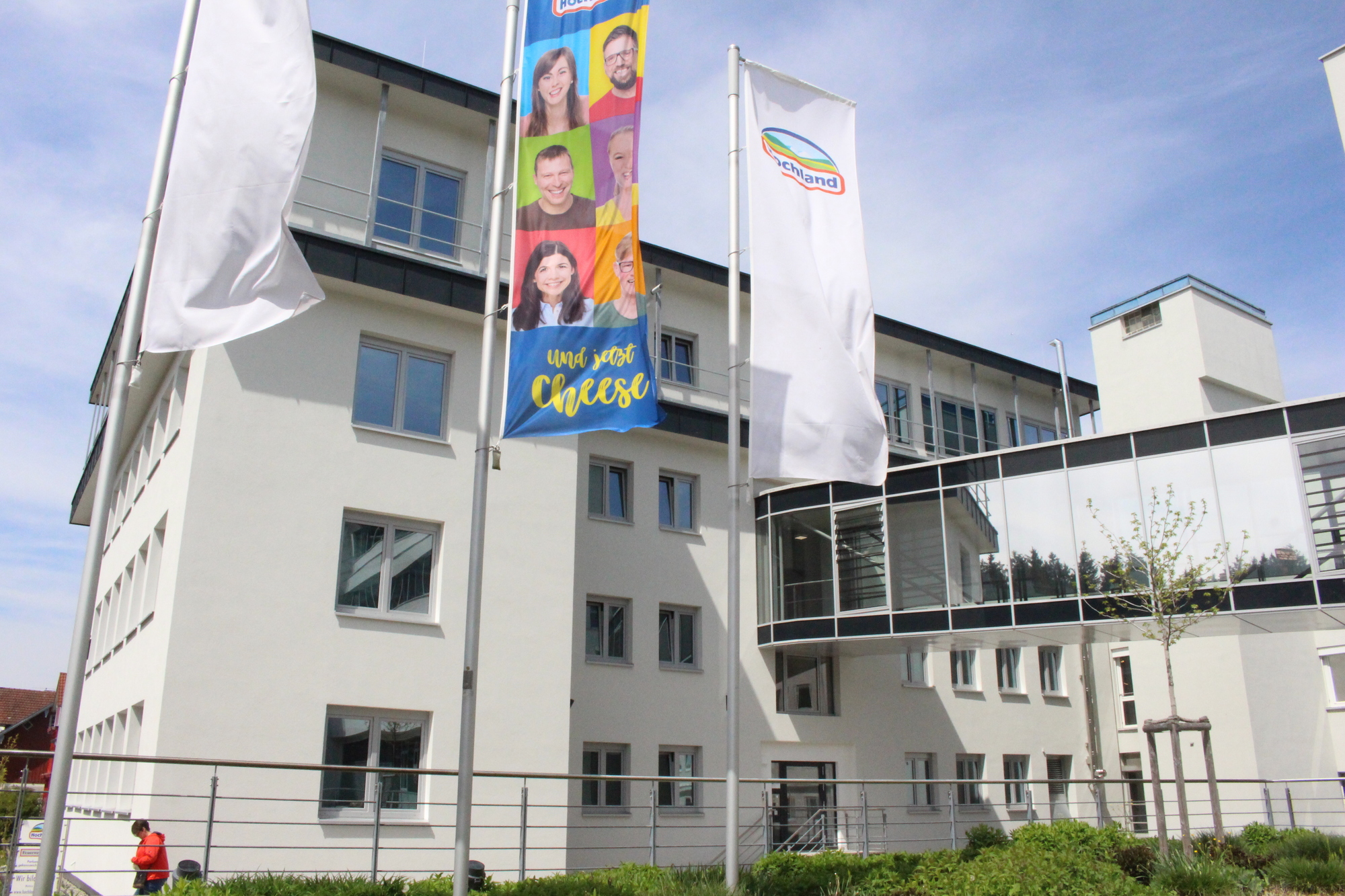 Das Verwaltungsgebäude in Heimenkirch wurde modernisiert. Foto: Angelina Märkl/B4B WIRTSCHAFTSLEBEN SCHWABEN
