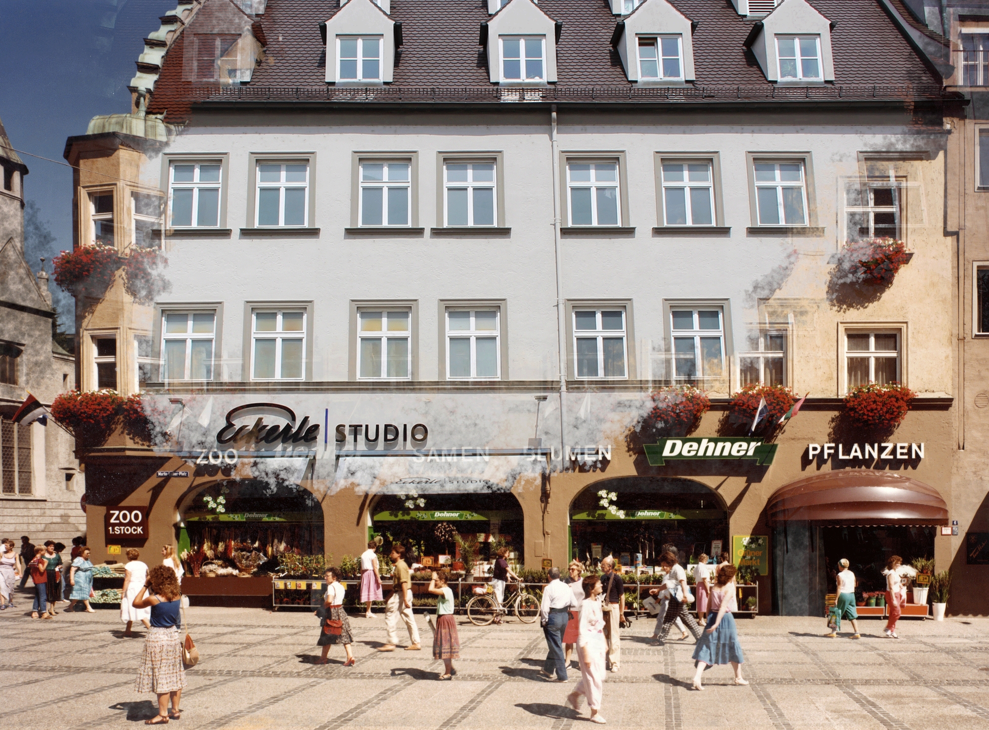 Die erste Dehner Filiale in Augsburg in den 90ern und 2019. Foto: Dehner/B4B WIRTSCHAFTSLEBEN SCHWABEN