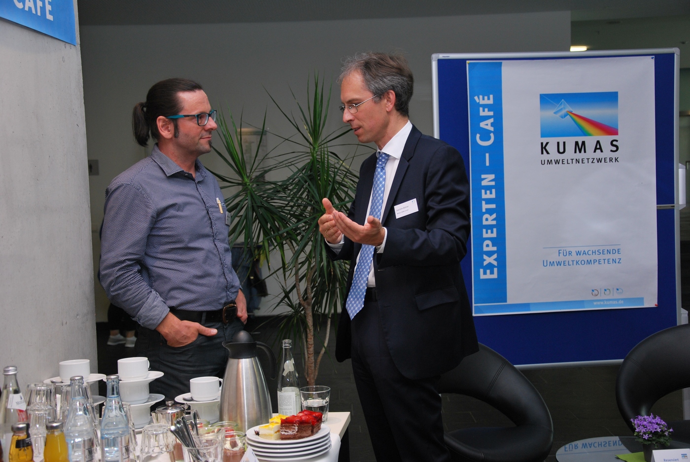 Experten Café – direkter Austausch mit den Referenten. Foto: KUMAS e.V.