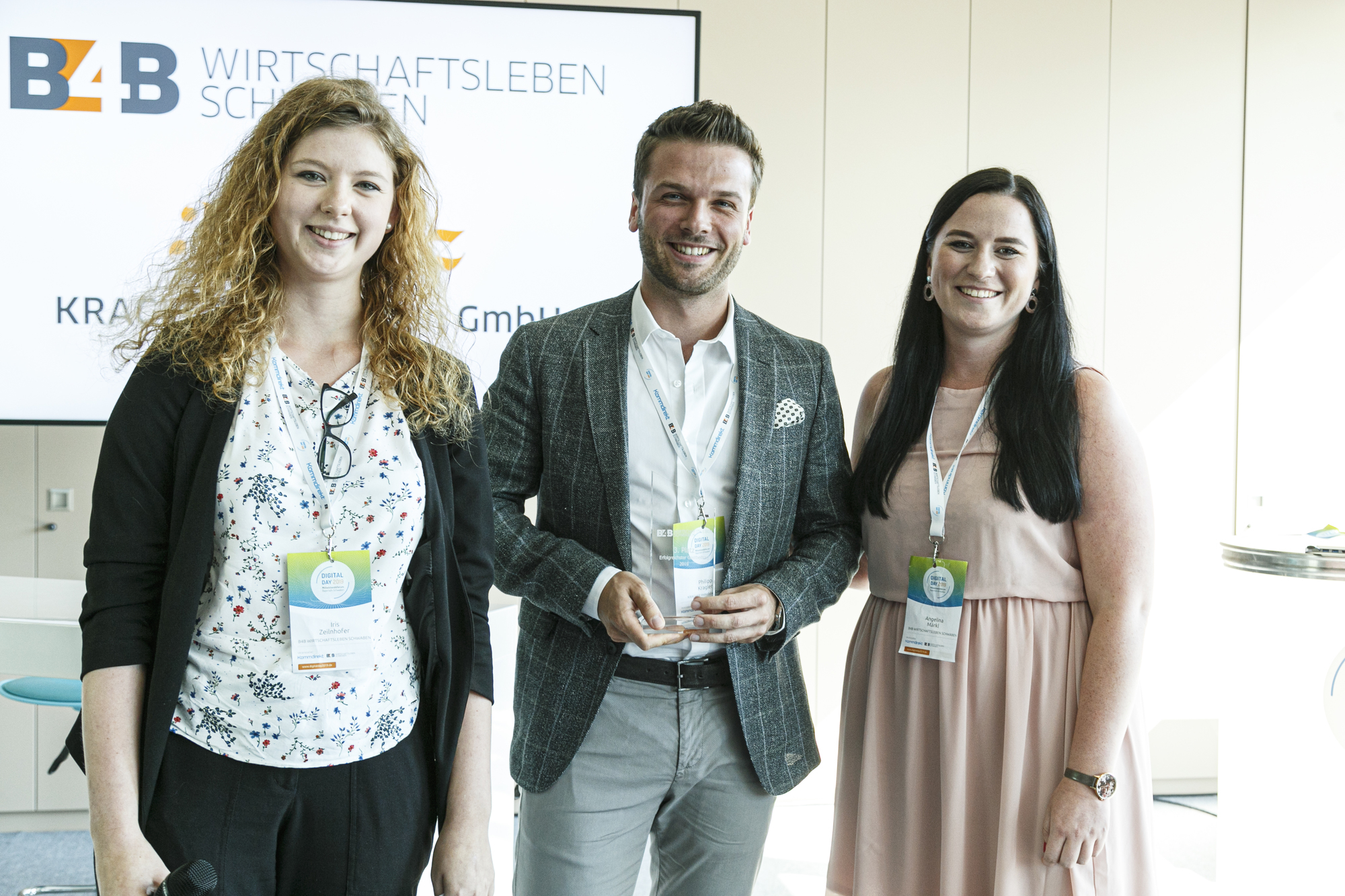 Iris Zeilnhofer, Philipp Kragler und Angelina Märkl. Foto: Bernd Jaufmann