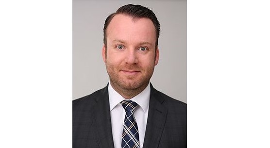 Der neu bestellte Sachverständige für die Bewertung von Immobilien, Florian Schreck. Foto: IHK Schwaben