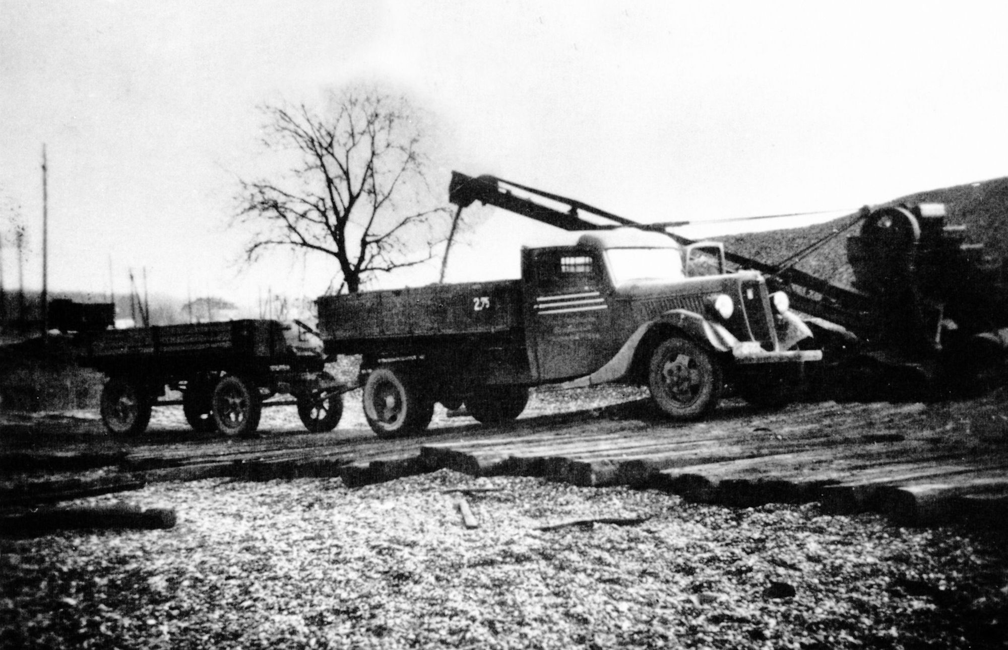 Der Ford V8 mit Kögel Aufbau und Anhänger (1935). Foto: Kögel