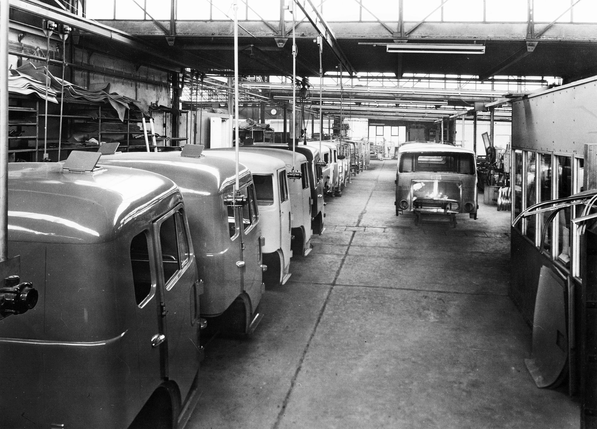 Die Kögel Fertigung von Fahrerhäusern (1955). Foto: Kögel