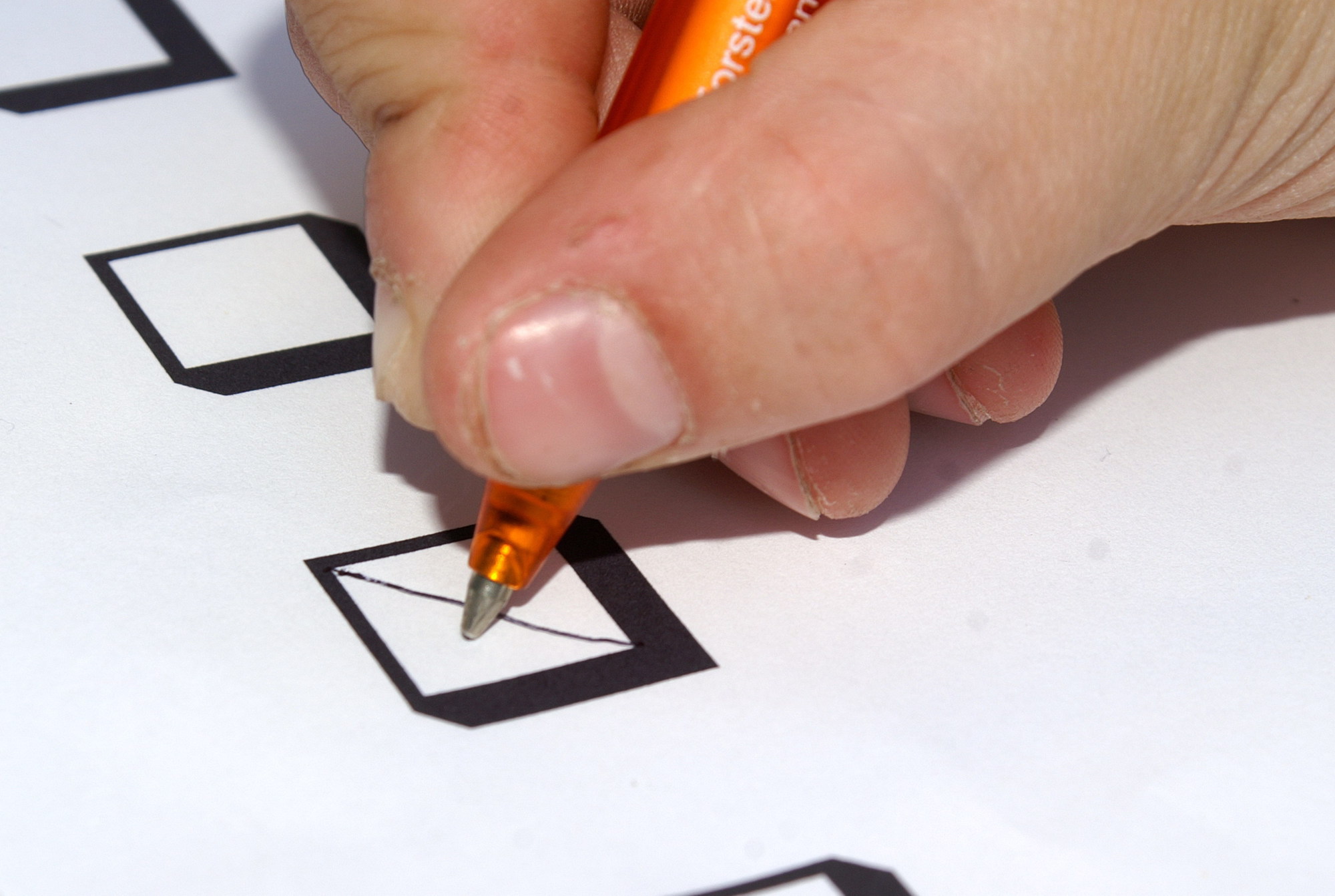 Am 15. März findet die Kommunalwahl statt - trotz Corona. Foto: S. Hofschlaeger / pixelio.de