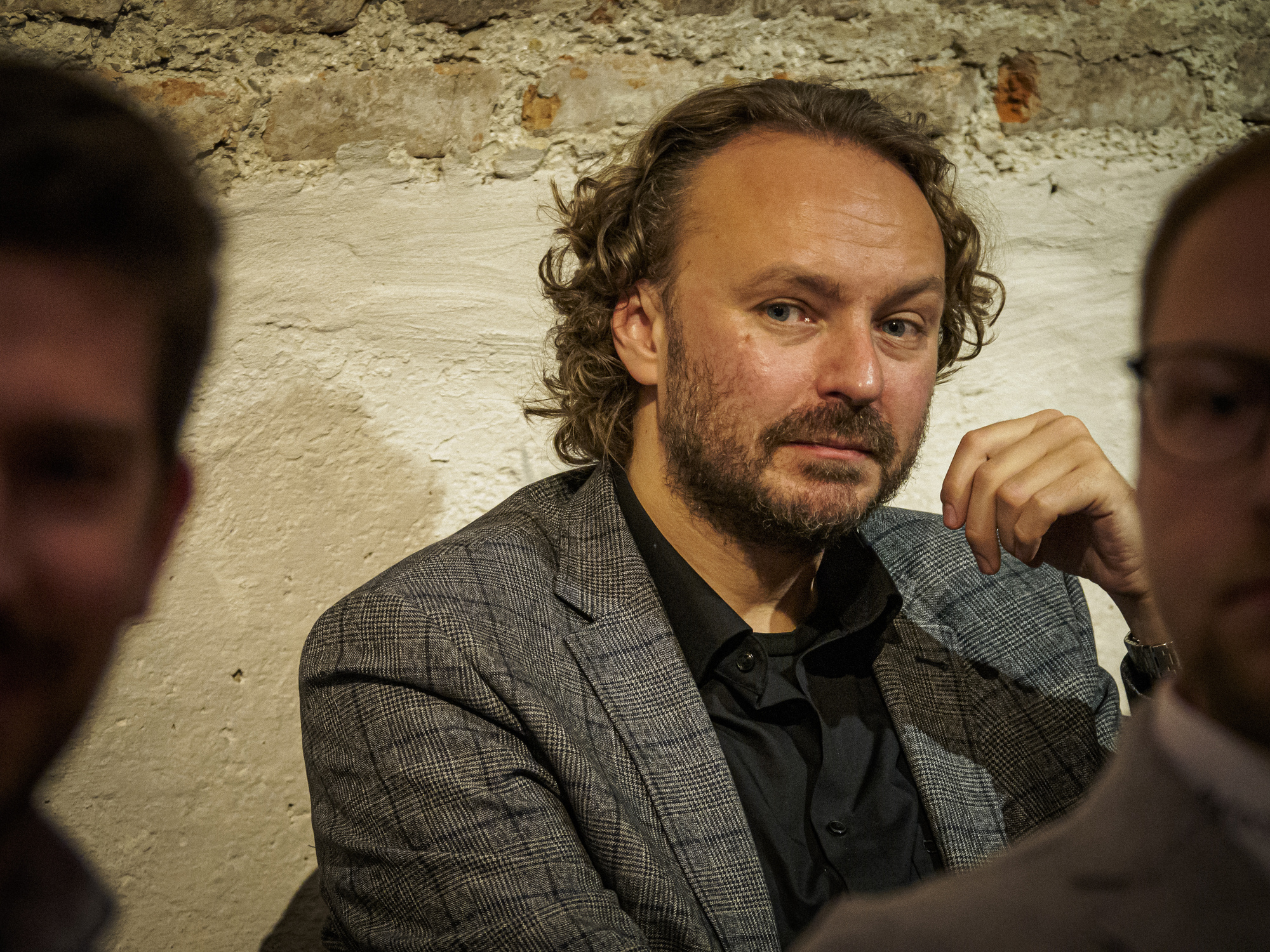 Archivbild. Tobias Kolb, Leiter Kommunikation der Hochschule Augsburg. Foto: Bernd Jaufmann/vmm wirtschaftsverlag
