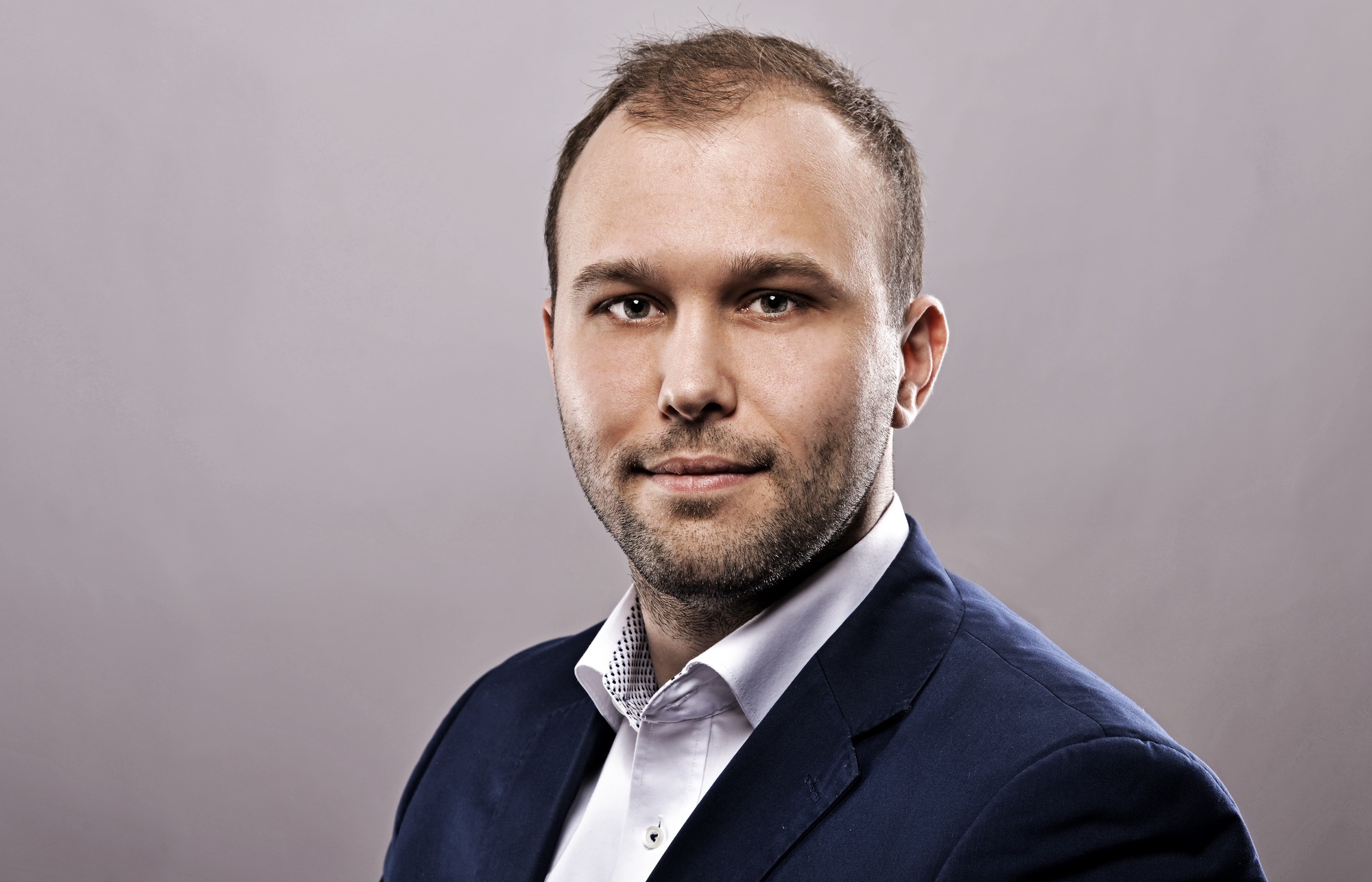 Heinz Klemann, Geschäftsführer der BeastBI GmbH – Marketing Agentur für datengetriebenes Marketing &amp; Business Intelligence, hat verraten, wie das Corona-Virus aktuell die Online-Marketing-Welt beeinflusst. Foto: BeastBI