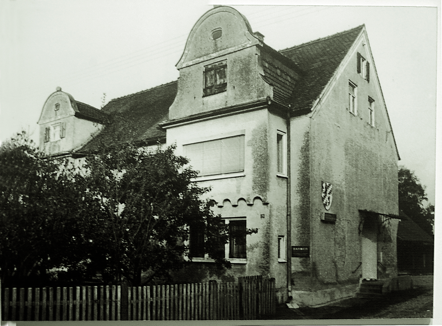 Das erste Firmengebäude an der Bahnhofstraße. Foto: Grünbeck
