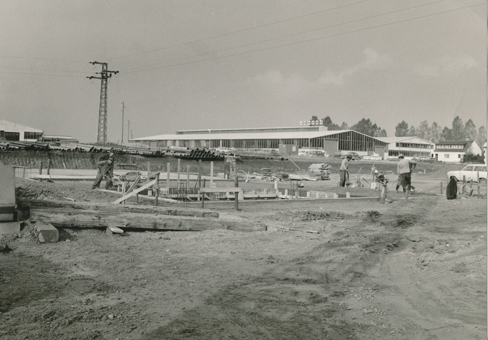 1967: Erster Bauabschnitt in der Industriestraße in Höchstädt. Foto: Grünbeck
