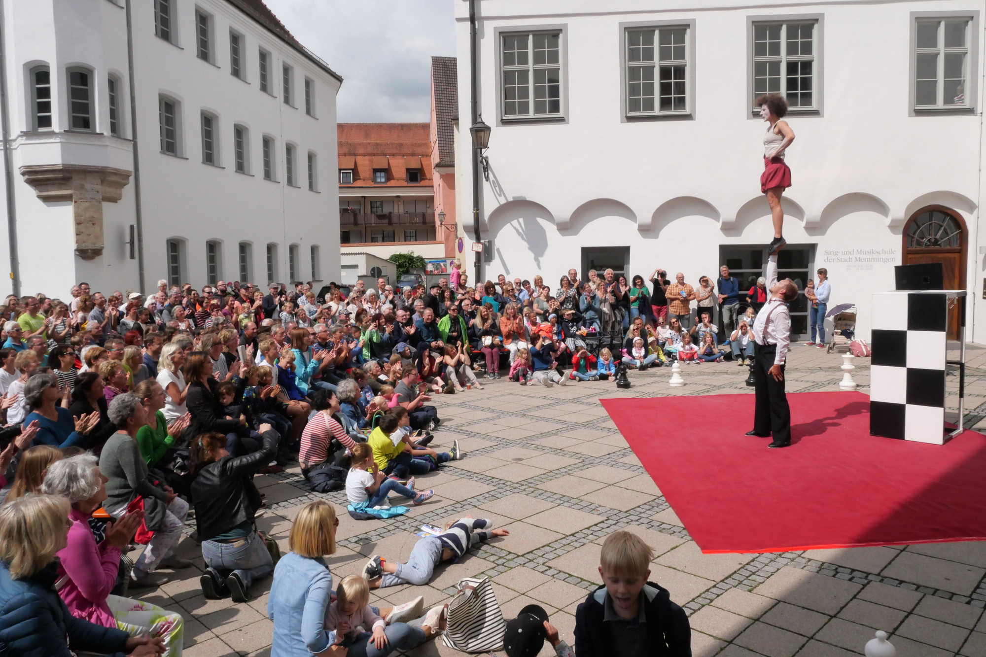 Archivbild. Die Memminger Meile wurde in diesem Jahr zwar abgesagt, einen Teil der Gage erhielten die Künstler jedoch trotzdem. Foto: Kulturamt Memmingen