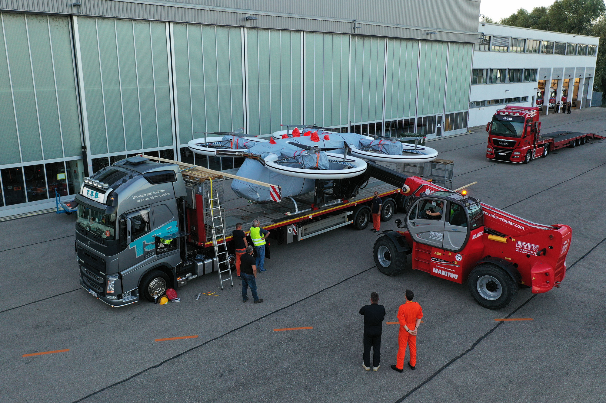Die Verladung des CityAirbus. Foto: Airbus, Celian Bauduin