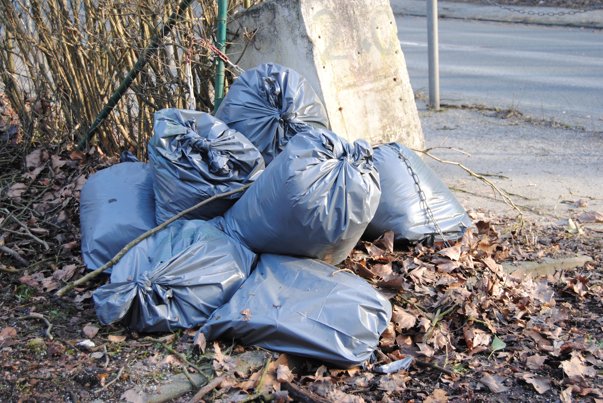 Symbolbild. Die bifa aus Augsburg hat die Lagerkapazitäten von Abfällen in Bayern untersucht. Foto: lf / pixelio.de