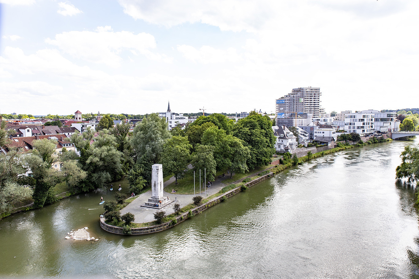 Symbolbild. Der Landkreis Neu-Ulm ist derzeit auf der Corona-Warnstufe gelb. Foto: Daniel M. Grafberger