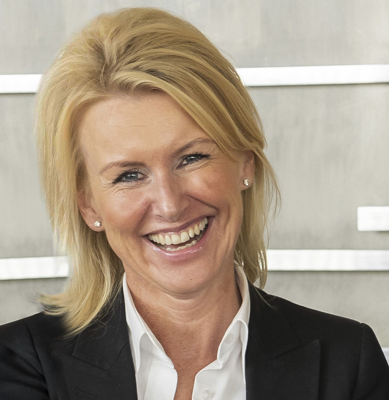 Louise Öfverström ist die Finanzchefin des Rolls-Royce-Geschäftsbereichs Power Systems und damit Finanzvorständin der Rolls-Royce Power Systems AG. Foto: Rolls-Royce Power Systems AG