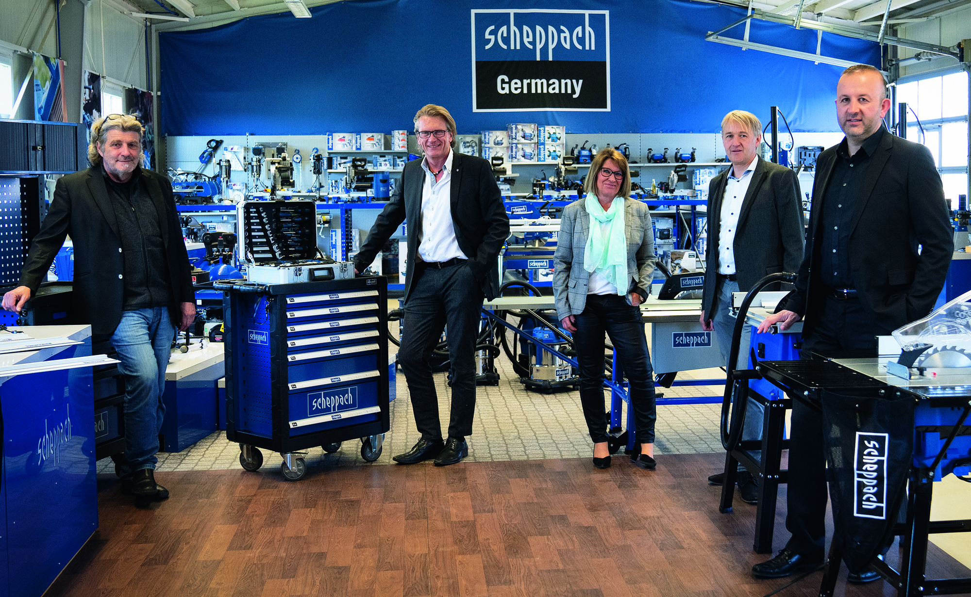 Scheppach Geschäftsleitung: v.l.n.r. Ernst Pfaff, Stephan W. Müller, Inge Hofmann, Wolfgang Schedel, Serdar Eraslan. Foto: Scheppach