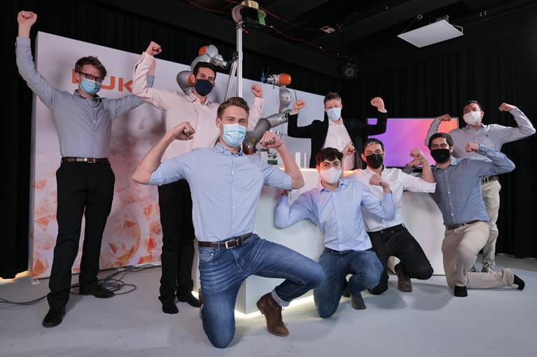 Team Chorrobot gewinnt den Innovation Award 2021. Foto: Kuka