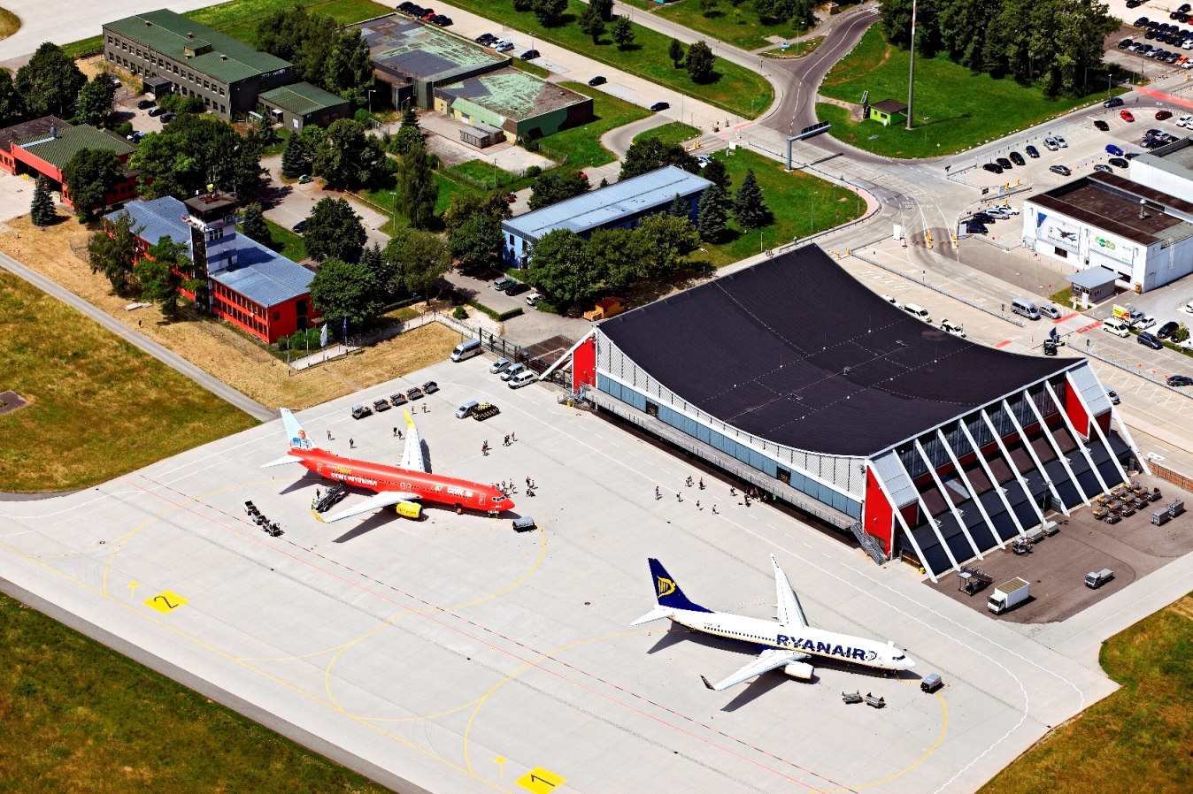Der Terminal des Flughafen Memmingen. Foto: Patrick Kiesel