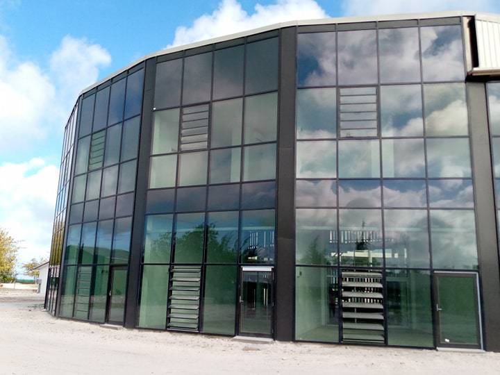 So sieht das von Raico Pacific fertiggestellte Gebäude in Kiritimati aus. Beherbergen wird es unter anderem Einkaufsläden und Übernachtungsmöglichkeiten. Foto: Raico