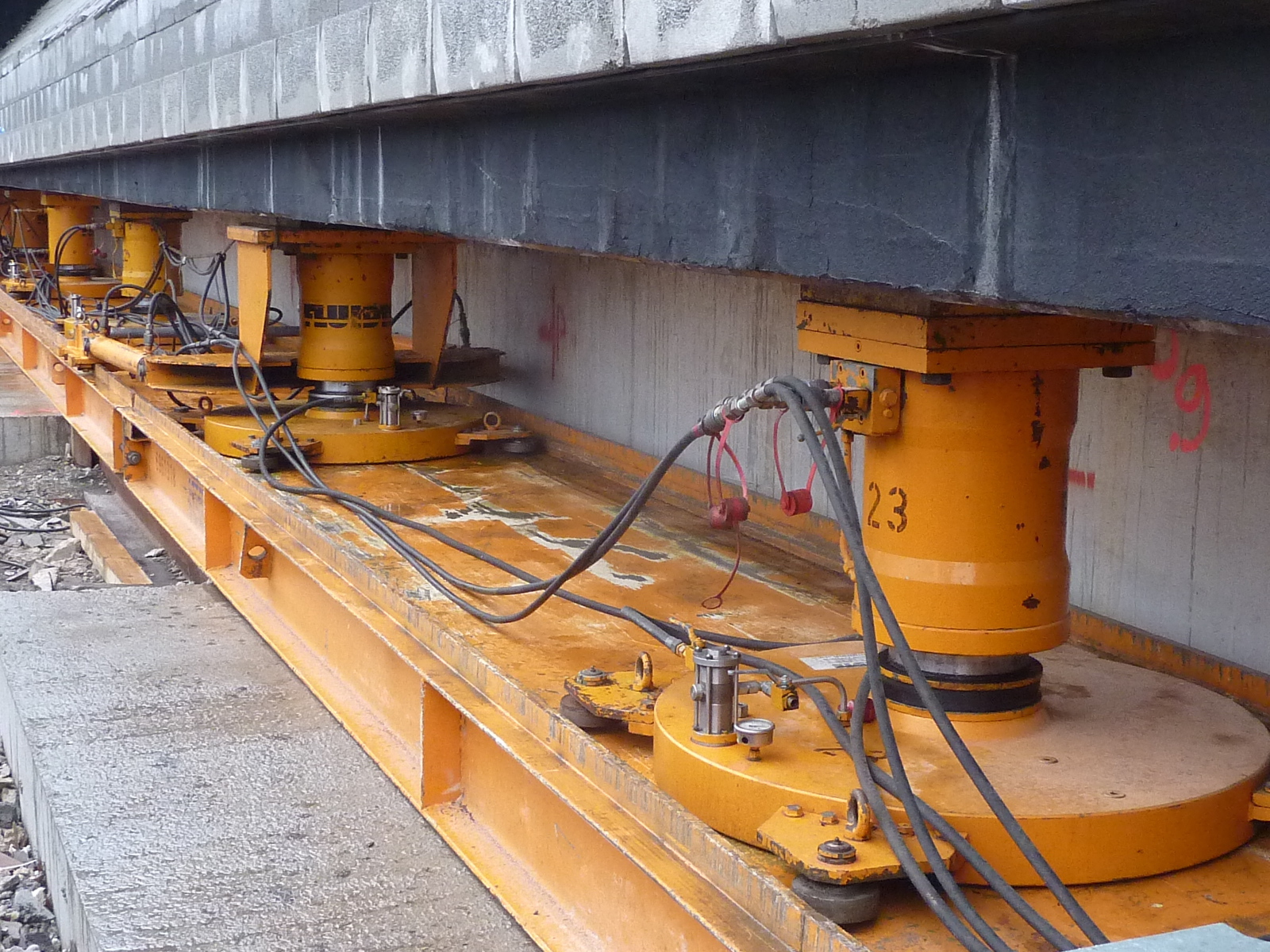 Max Wild GmbH übernimmt die Sparte Fluidts-Verschubsystem von der Multilift Transportsysteme Deutschland GmbH &amp; Co.K. Foto: Max Wild GmbH