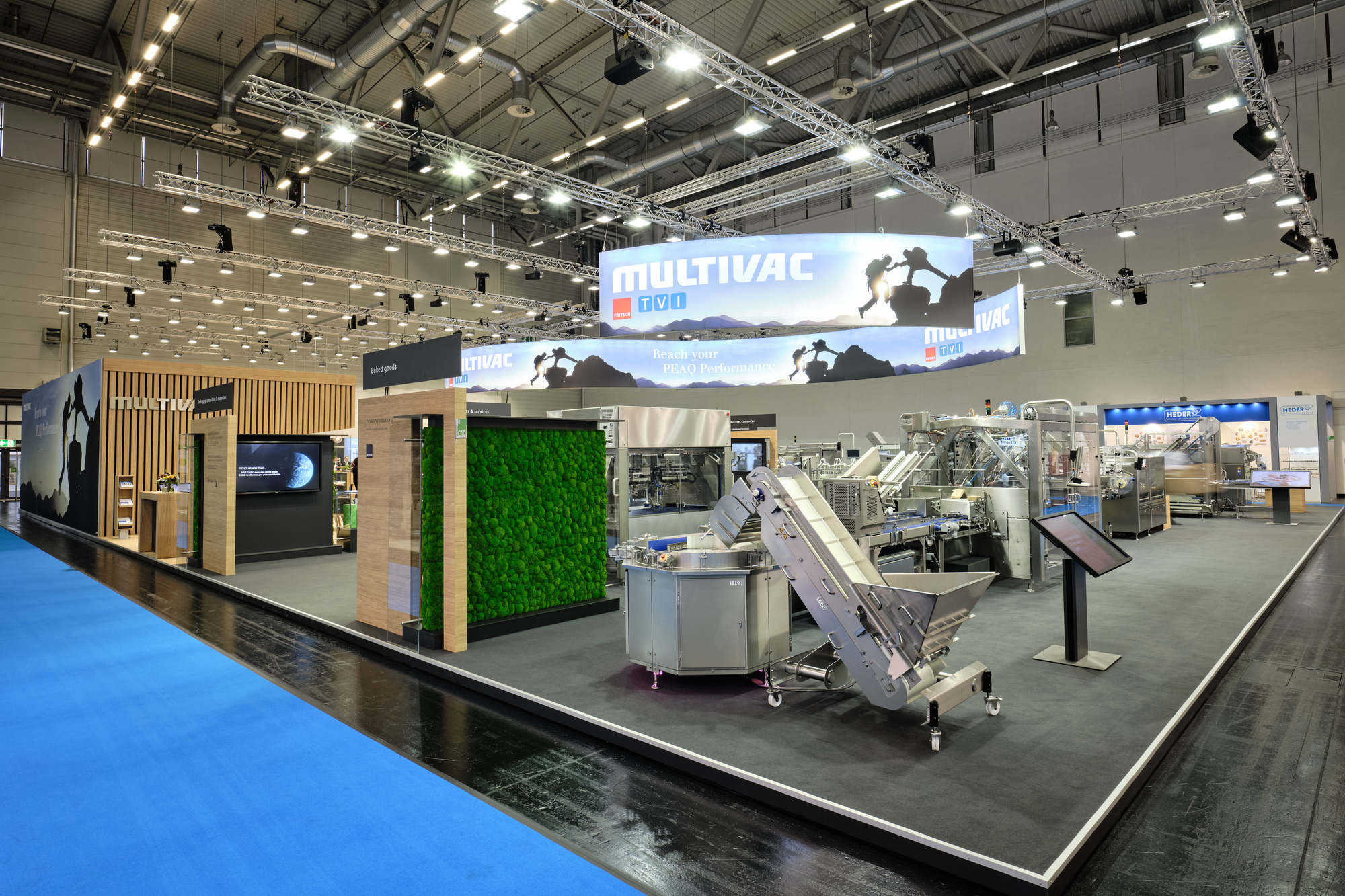 Der Multivac Stand auf der Angua FoodTec Messe. Bild: Multivac.