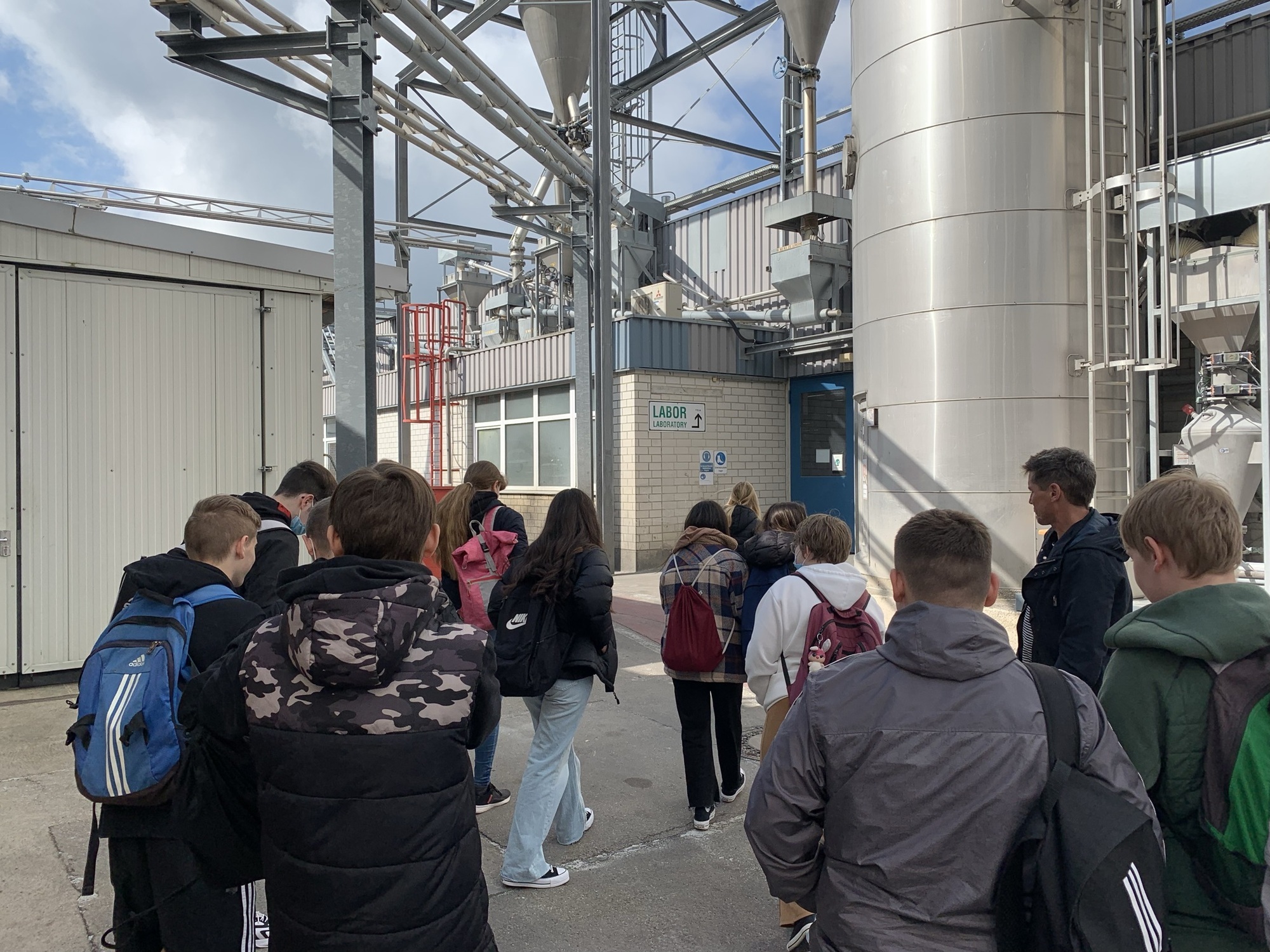 „Allgäuer Berufsoffensive“ bei der Salamander Industrie-Produkte GmbH. Foto:  Salamander Industrie-Produkte GmbH