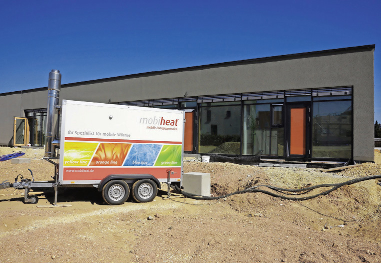 Das Heizmobil von Mobiheat im Einsatz auf einer Baustelle. Foto: mobiheat