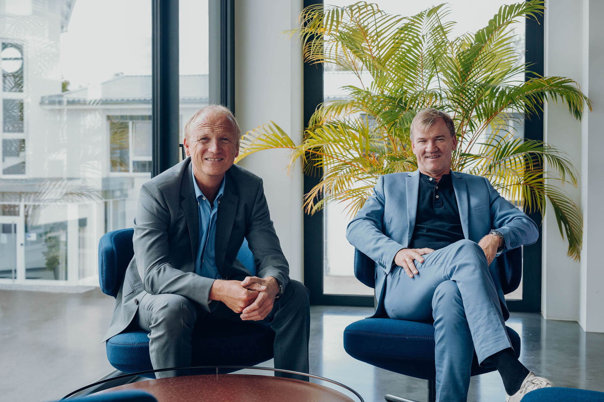 Freuen sich über ein gutes Jahresergebnis, Christian (links) und Joachim Skala, die Vorstände der Scaltel AG. Foto: Scaltel