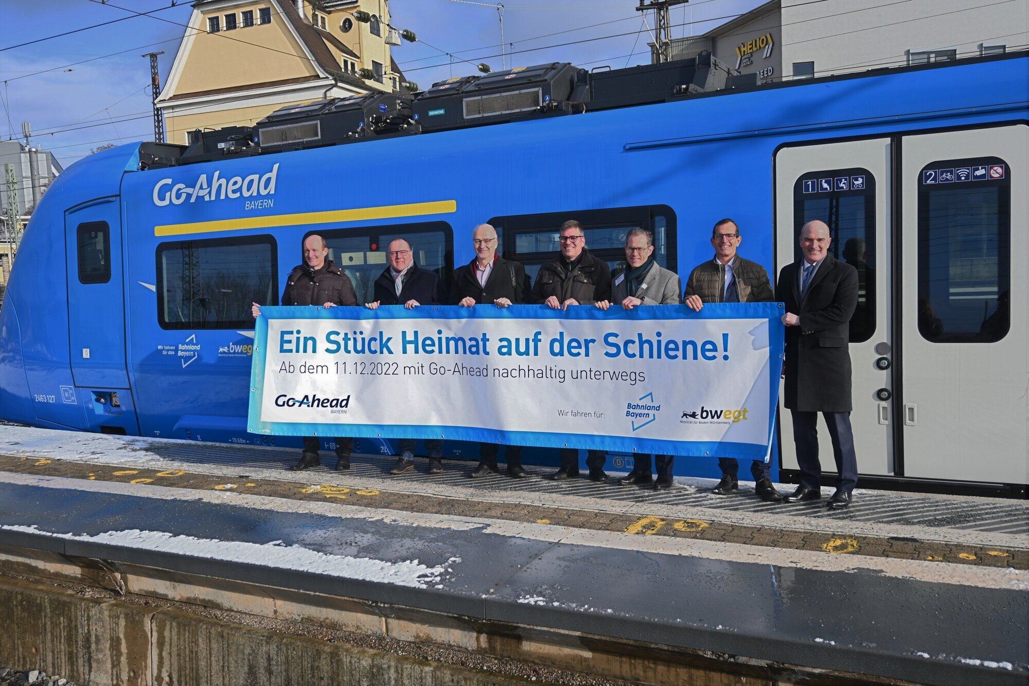 Zum Start der neuen Linien von Go-Ahead Bayern trafen sich (v. l. n. r.): Dr. Elmar Zeiler (Siemens Mobility), Thomas Prechtl (G