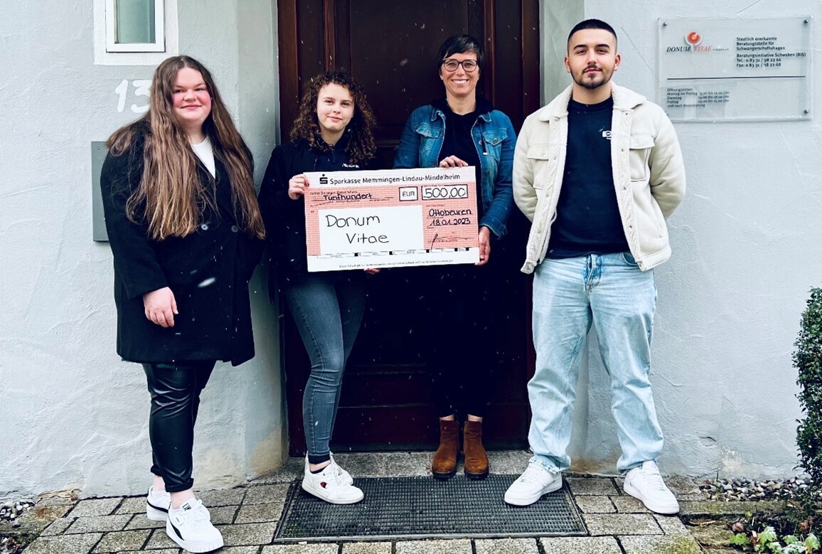 Von links: Leonie Schäffler, Jolin Heinen, Stephanie Weißfloch, Mustafa Diedon.