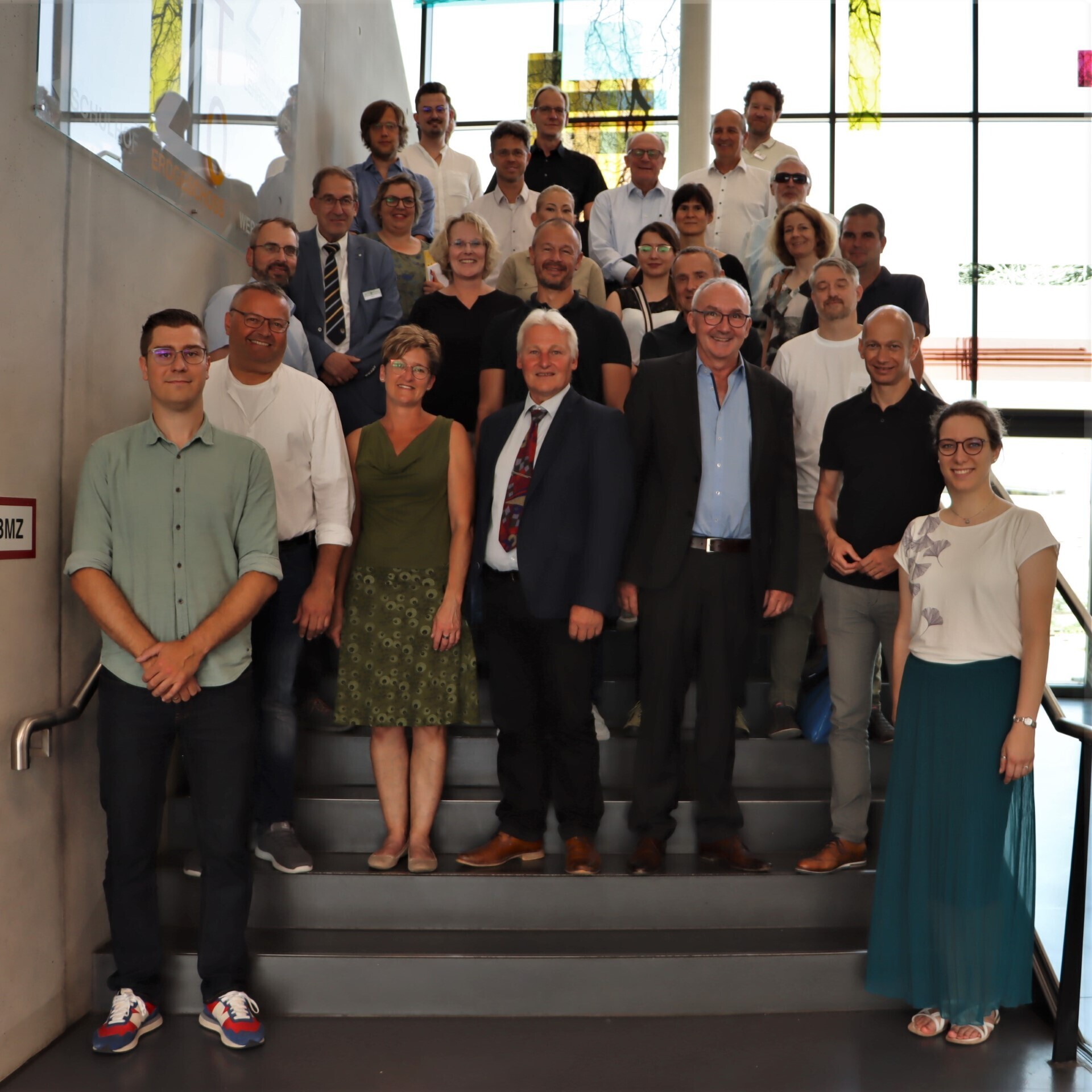 Projektrundfahrt an die Berufsschule Weilheim und das Berufsbildungs- und Technologiezentrum in Augsburg, Foto: Nadja Krassik