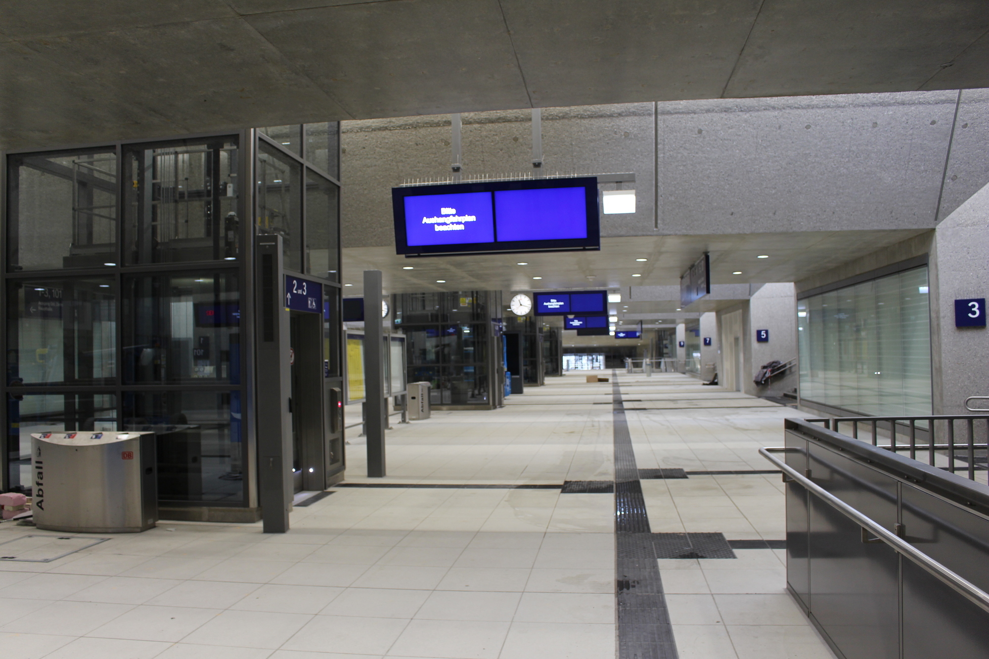 Der Durchgang unterhalb der Gleise des Augsburger Hauptbahnhofs. Foto: Michael Arnold / B4BSCHWABEN.de