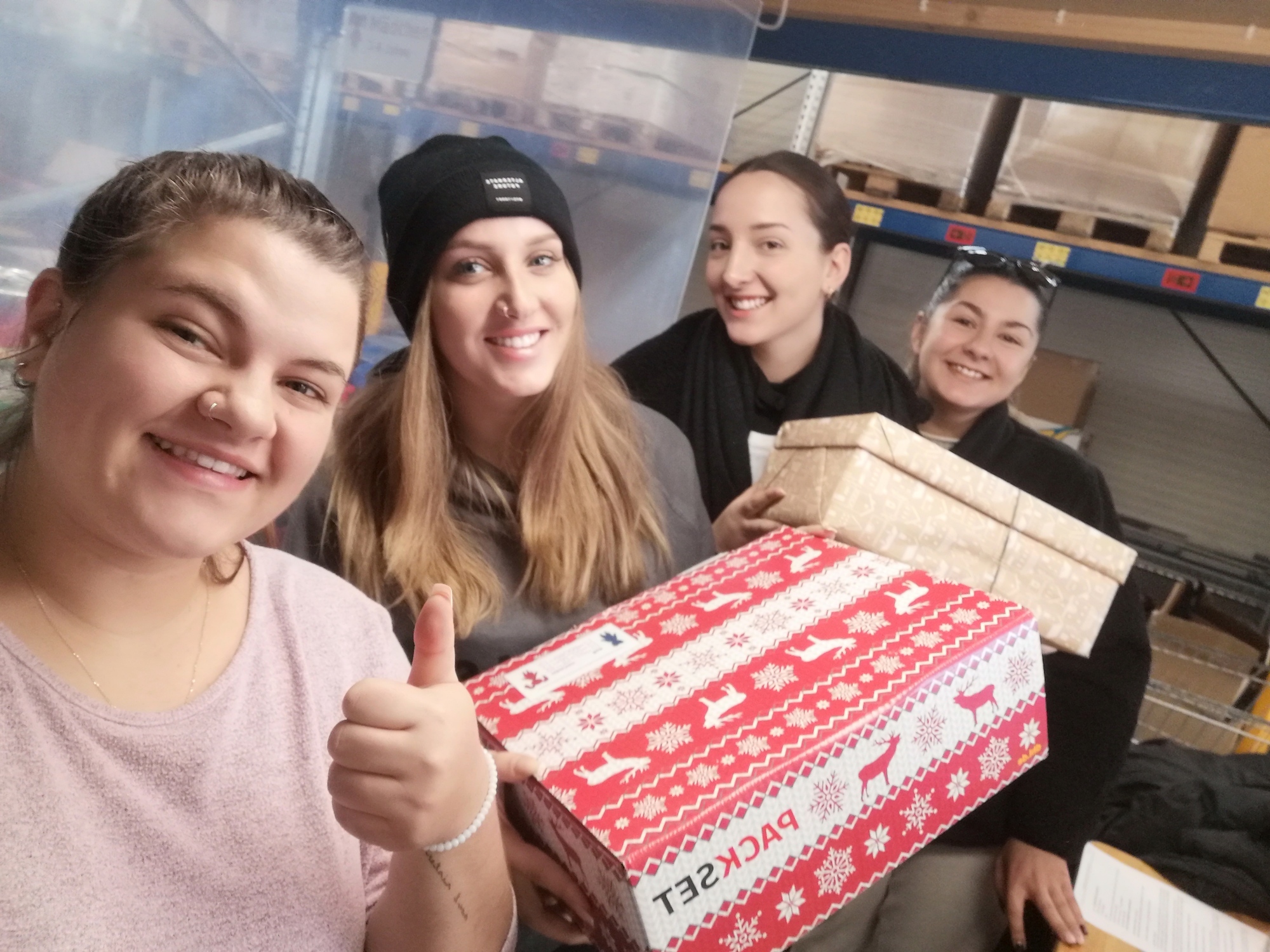 Foto zeigt (von links) Konstanze Welsch, Kimberly Sitta, Lara Karakas und Raphaela Albrecht.