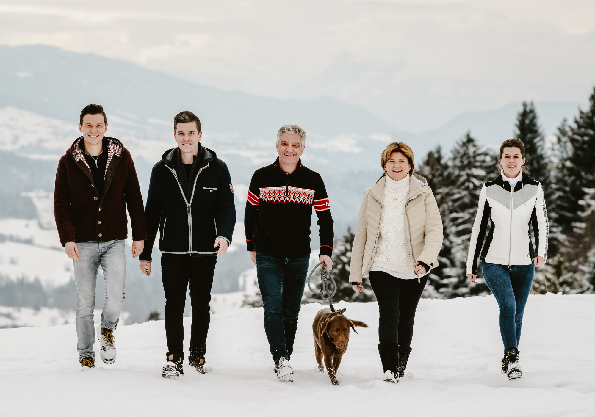 Familie Lingg engagiert sich mit einem ­großen Team besonders für das Wohl ihrer Gäste ­während des Aufenthalts im ­Wellnessreso