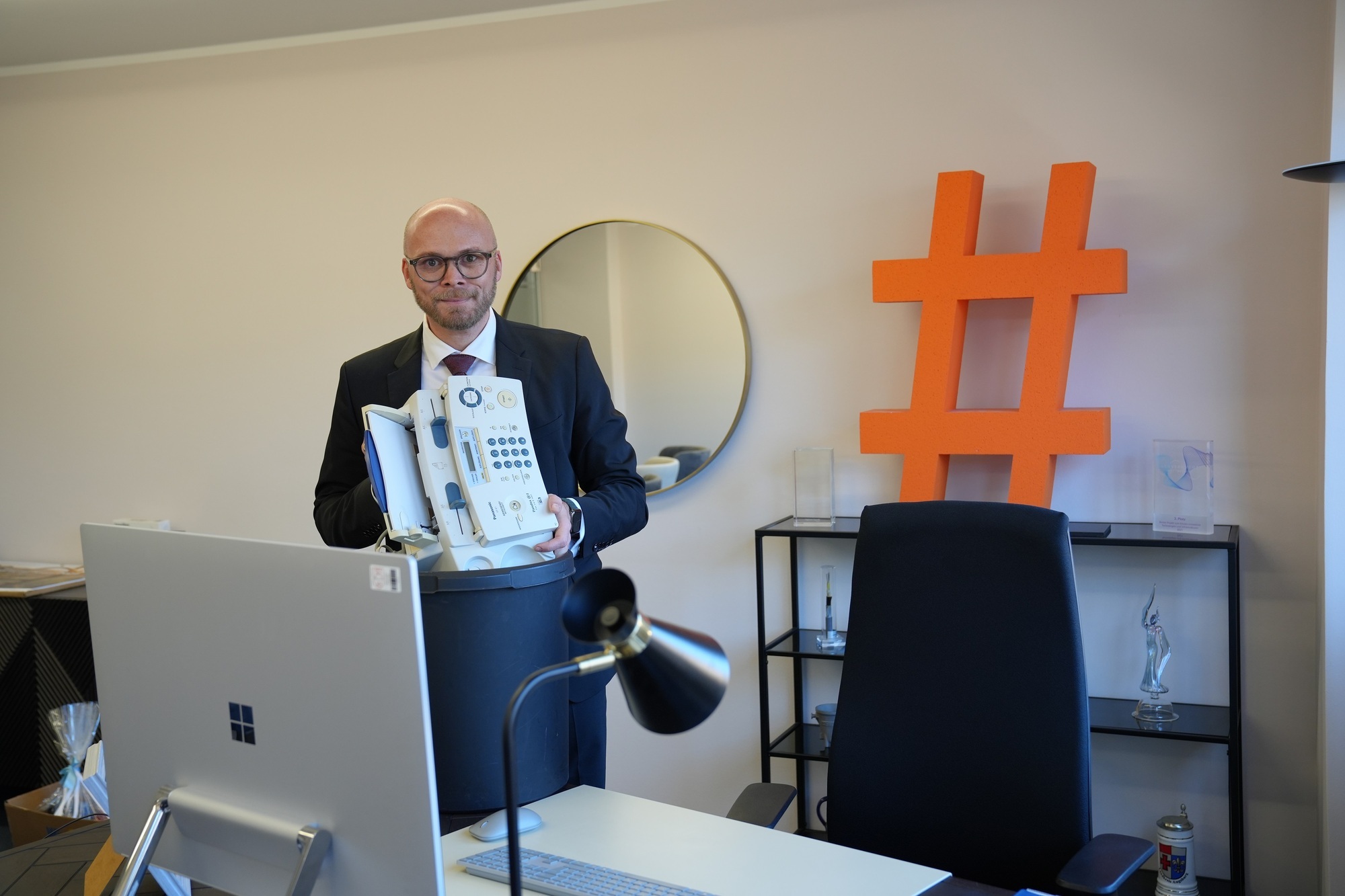 Dr. Fabian Mehring will in bayerischen Behörden keine Faxe mehr im Einsatz sehen. Foto: Bayerisches Staatsministerium für Digita