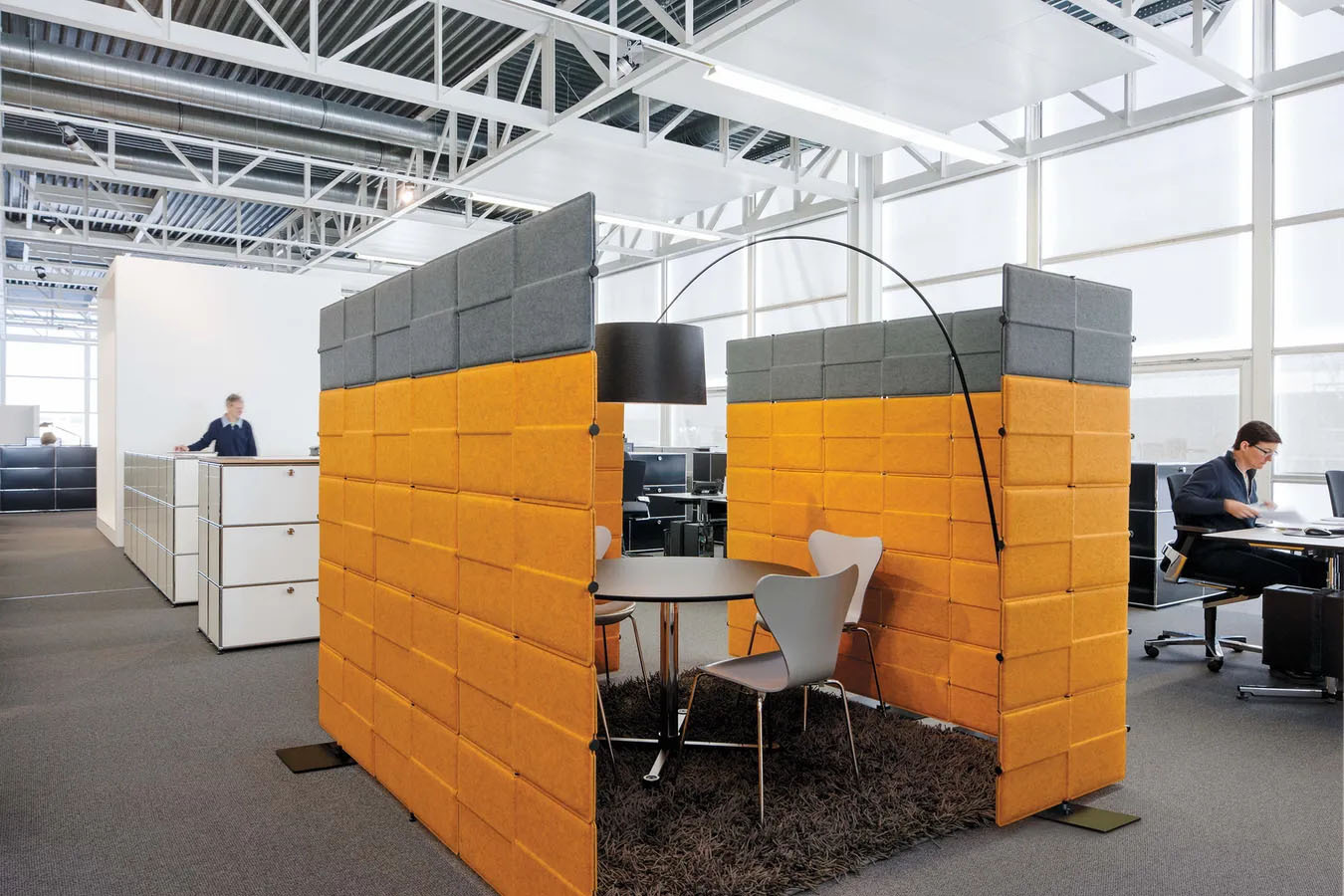 BE. Privacy Panels Foto: USM | BITTNER EINRICHTUNGEN | 1ArtCom
