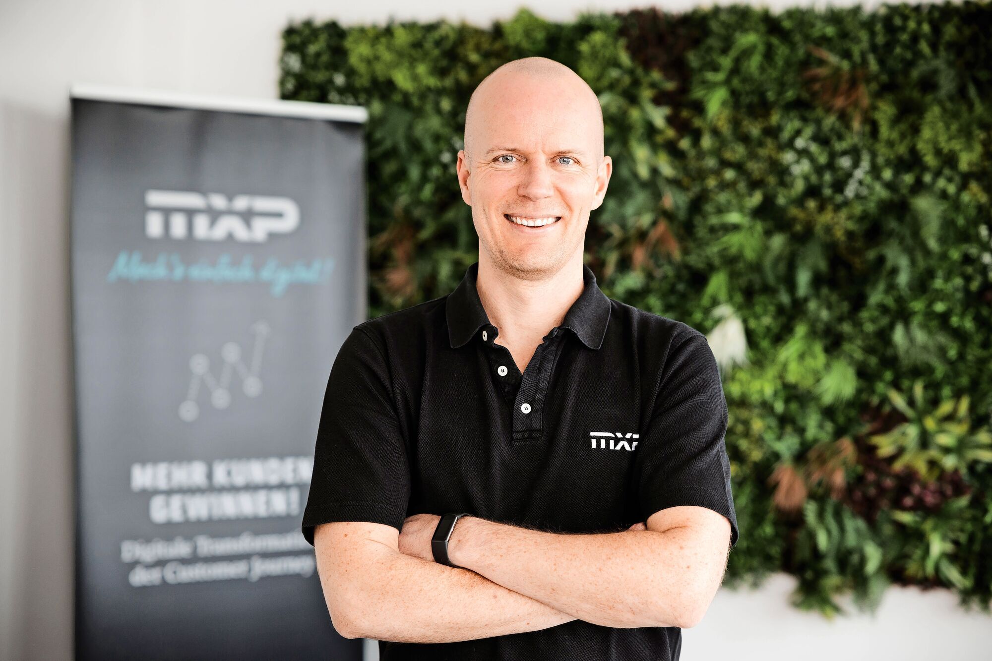 Alexdander Hesser ist Digitalisierungsexperte bei der MXP GmbH aus Stadtbergen. Foto: Kf business