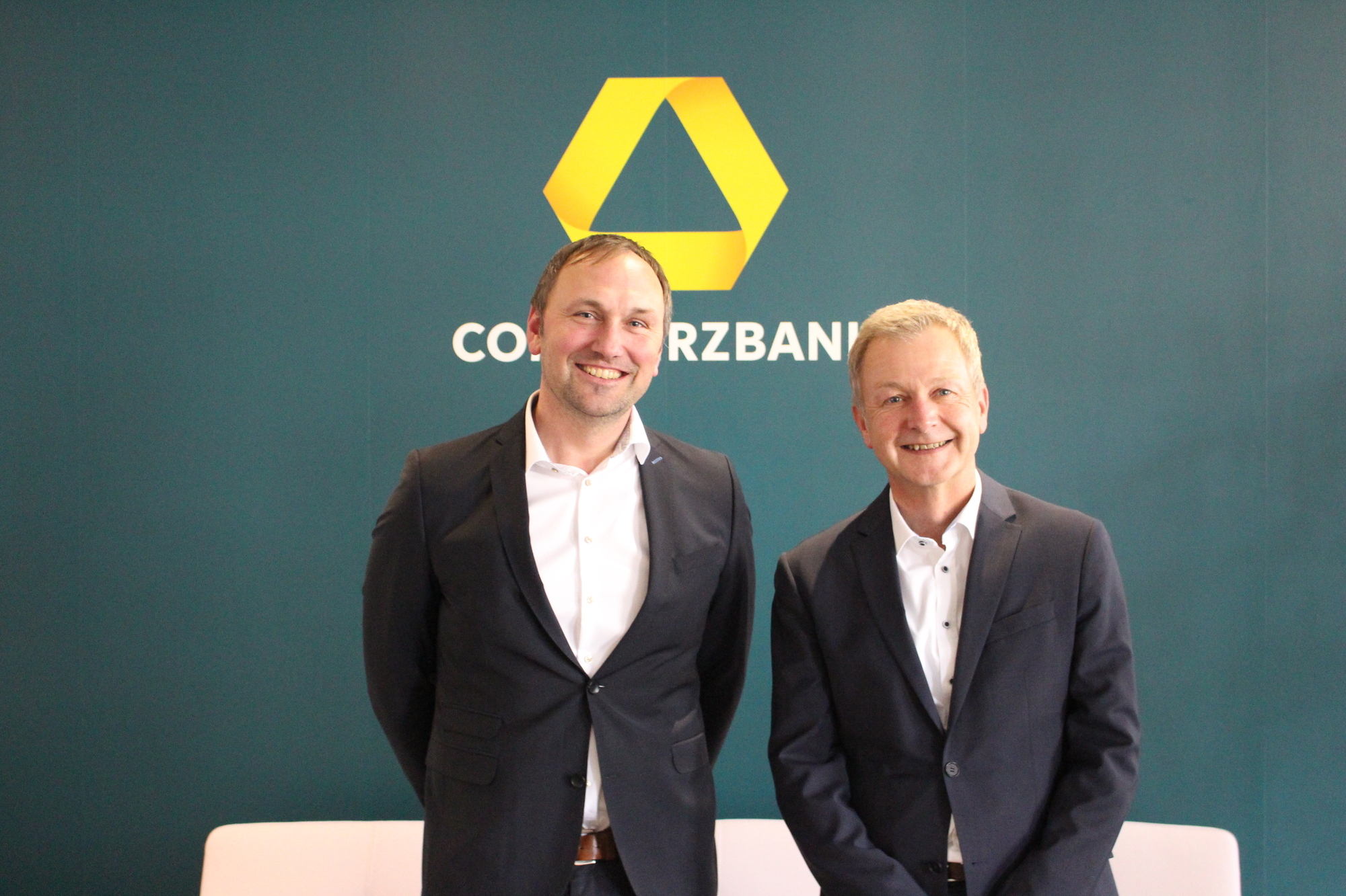 Von links: Stefan Vottner und Helmut Grob. Foto: Michael Arnold / B4BSCHWABEN.de