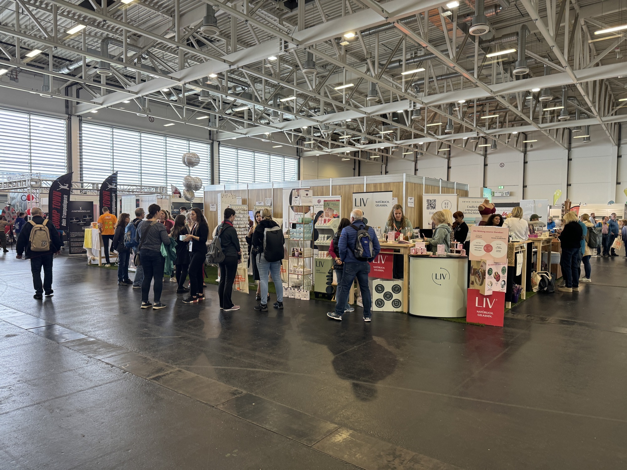 Die Gesundheitsmesse Intersana findet von Freitag, 3. Mai, bis Samstag, 5. Mai, in der Messe Augsburg statt. Foto: Thomas Koristka/B4BSCHWABEN.de