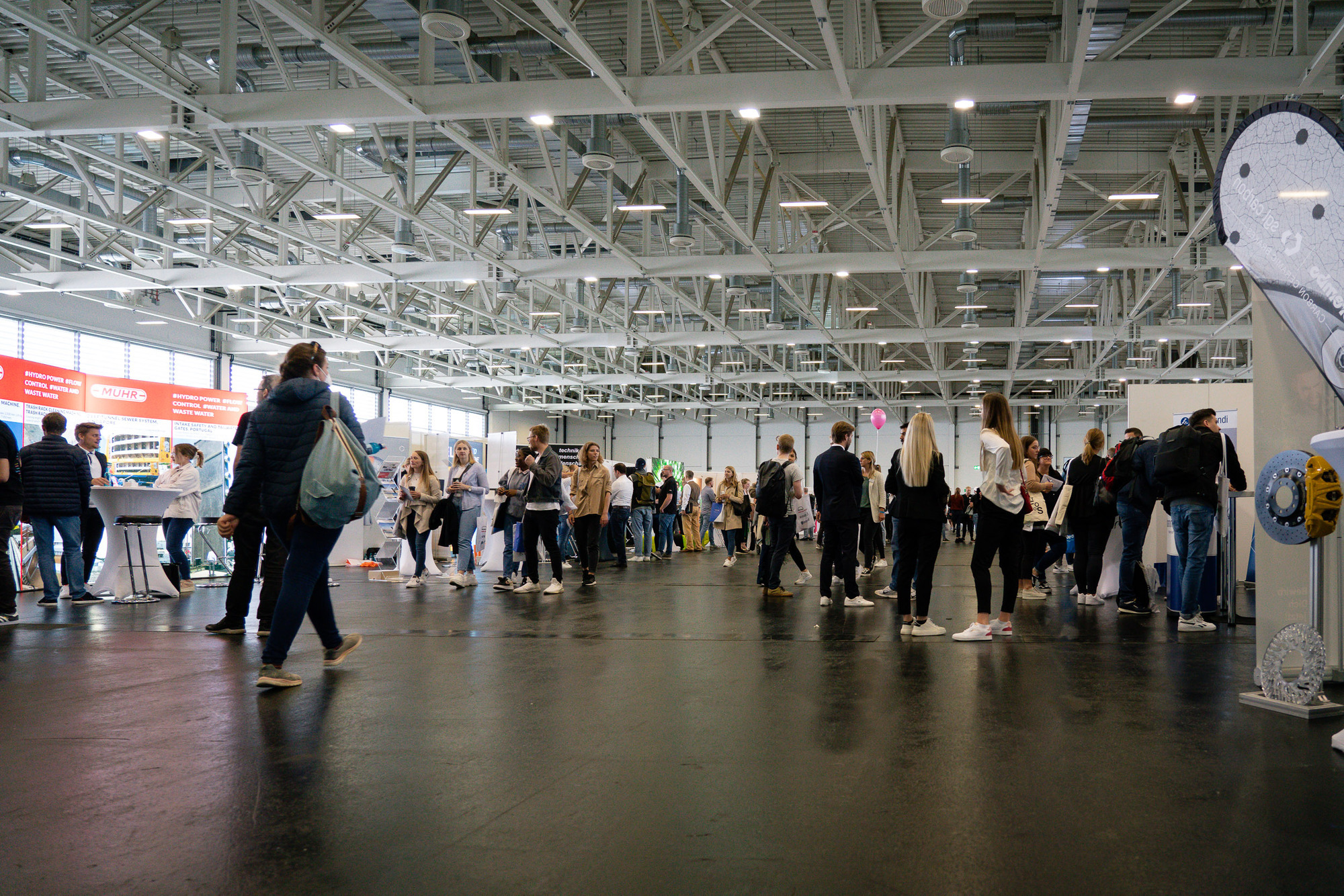 Am Mittwoch, 08. Mai, können sich Interessierte ab 10 Uhr an der Messe Augsburg über Karrieremöglichkeiten informieren. Foto: Ga
